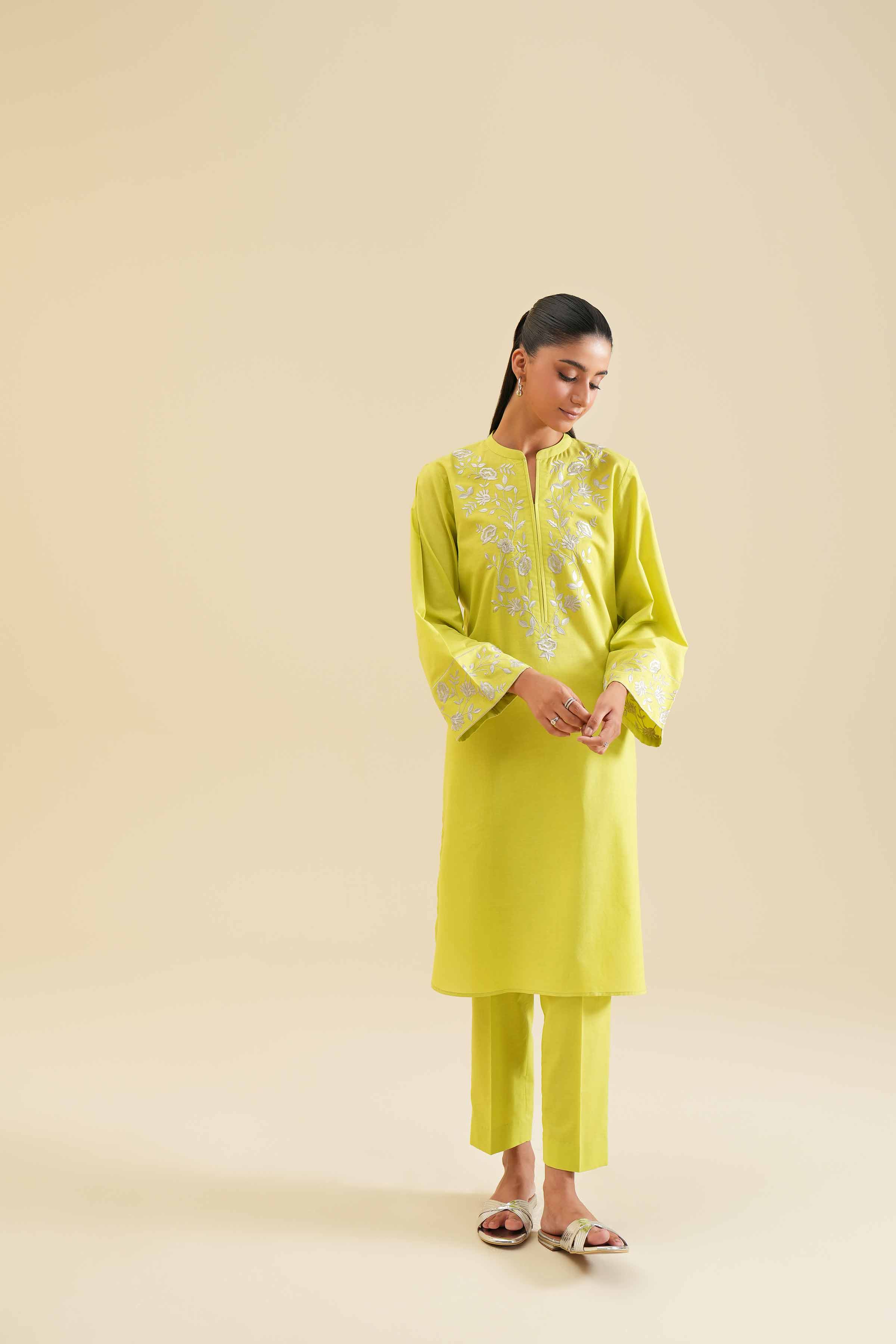 2 Piece - Embroidered Suit - PS24-91