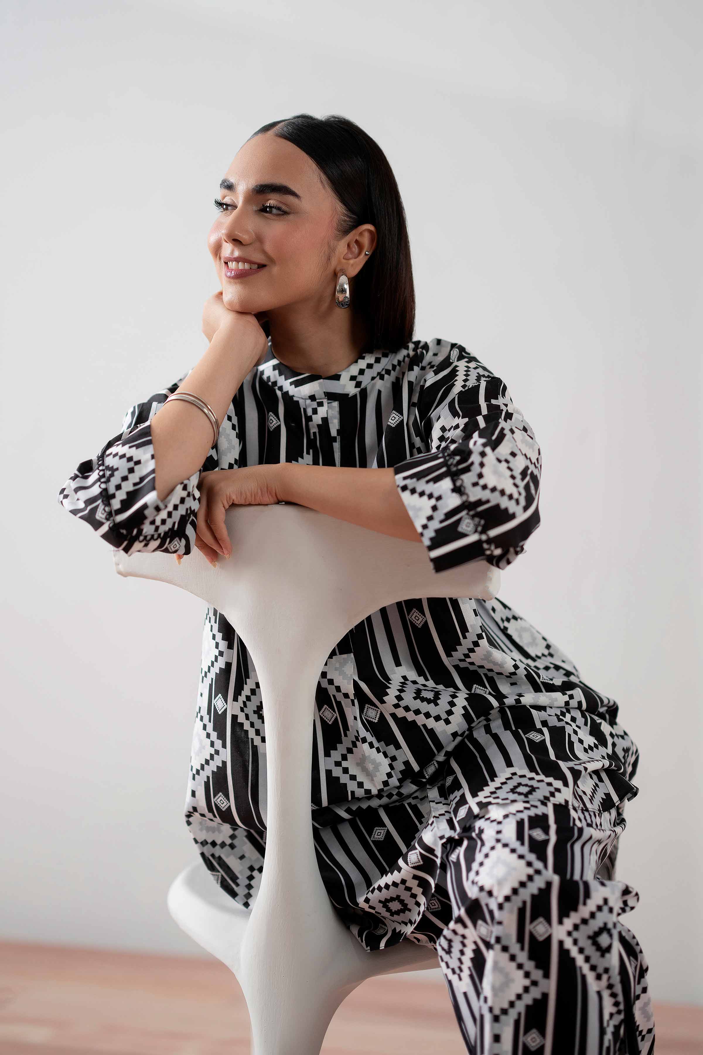 2 Piece - Printed Suit - PS25-130
