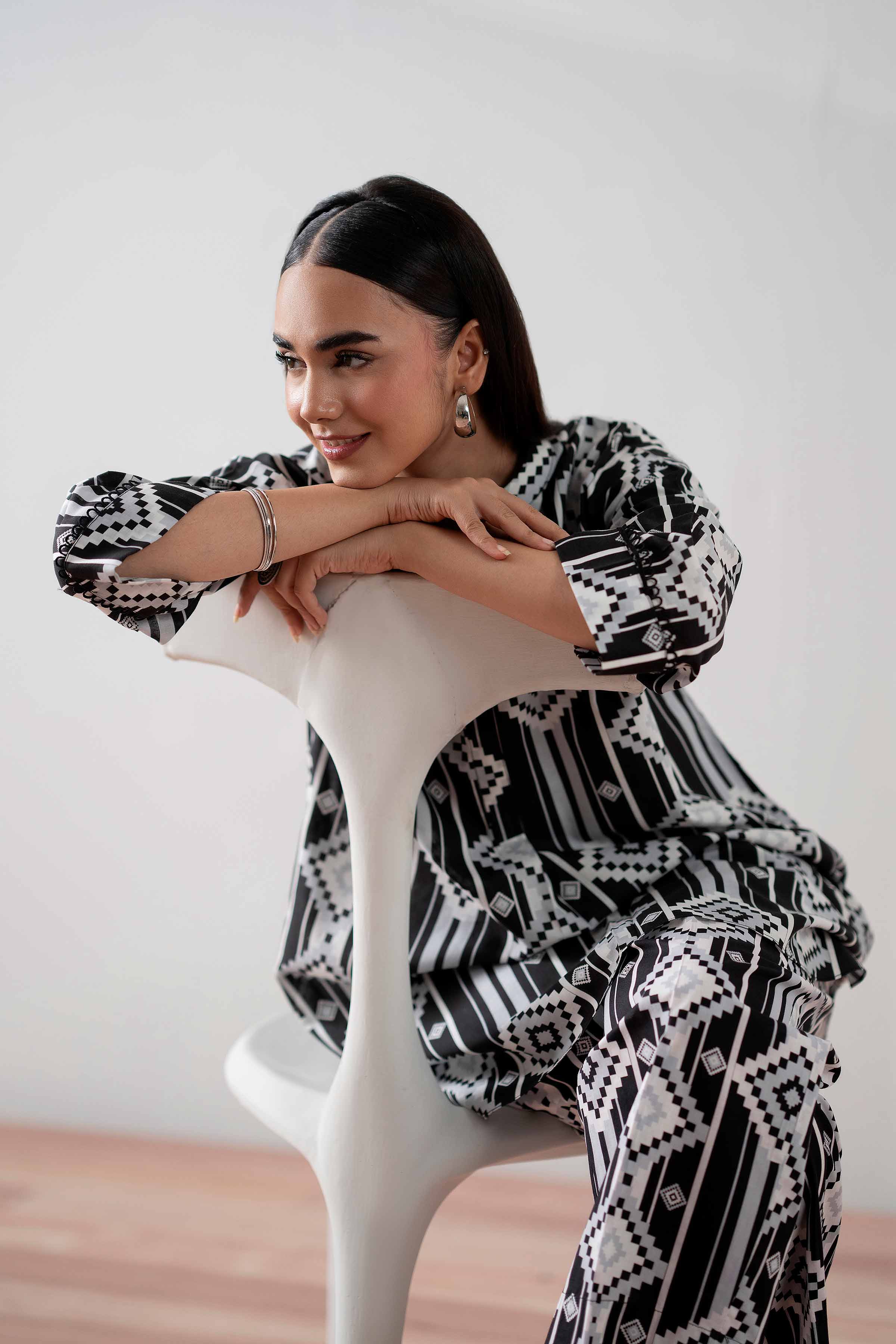2 Piece - Printed Suit - PS25-130