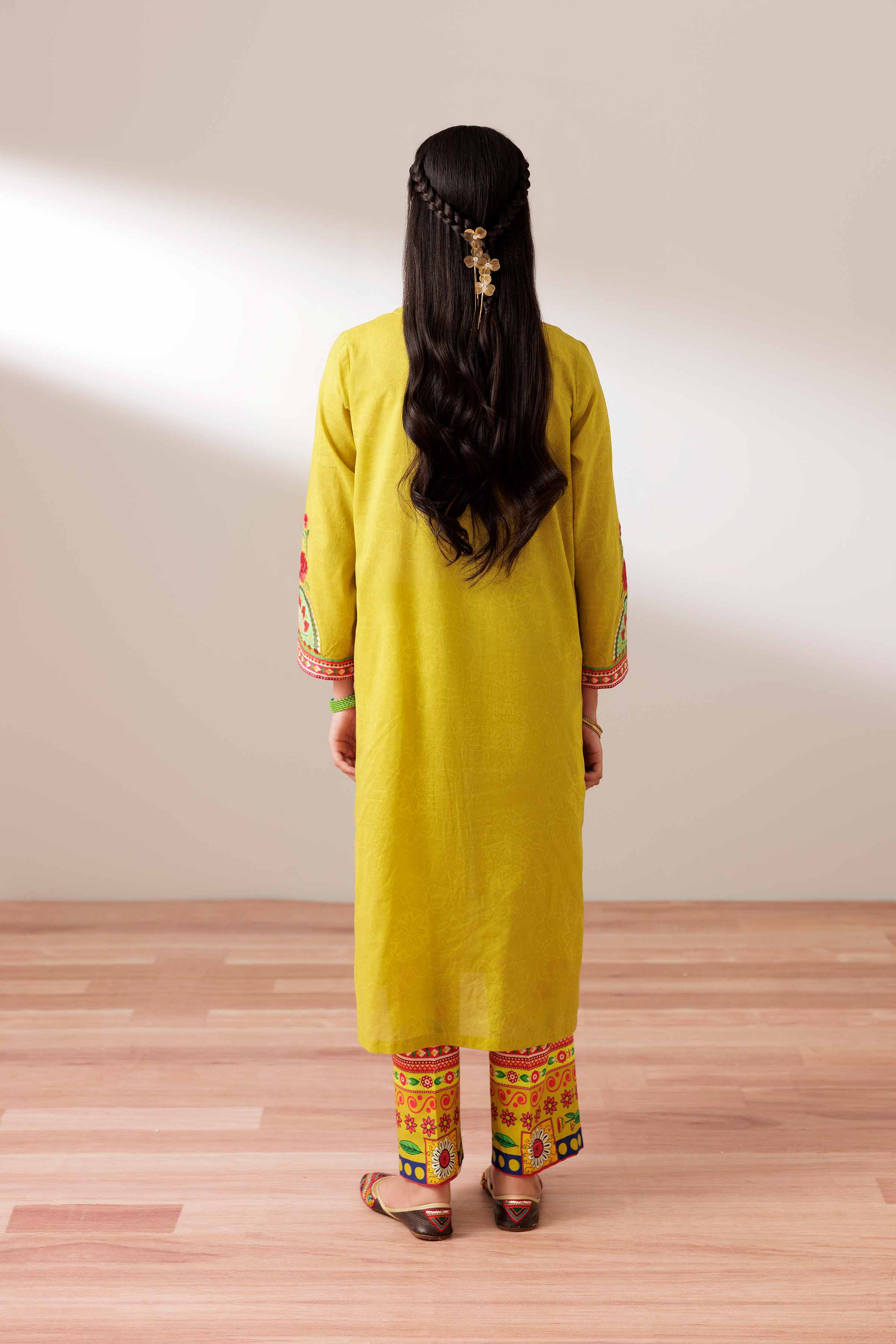 2 Piece - Printed Embroidered Suit - PS25-167