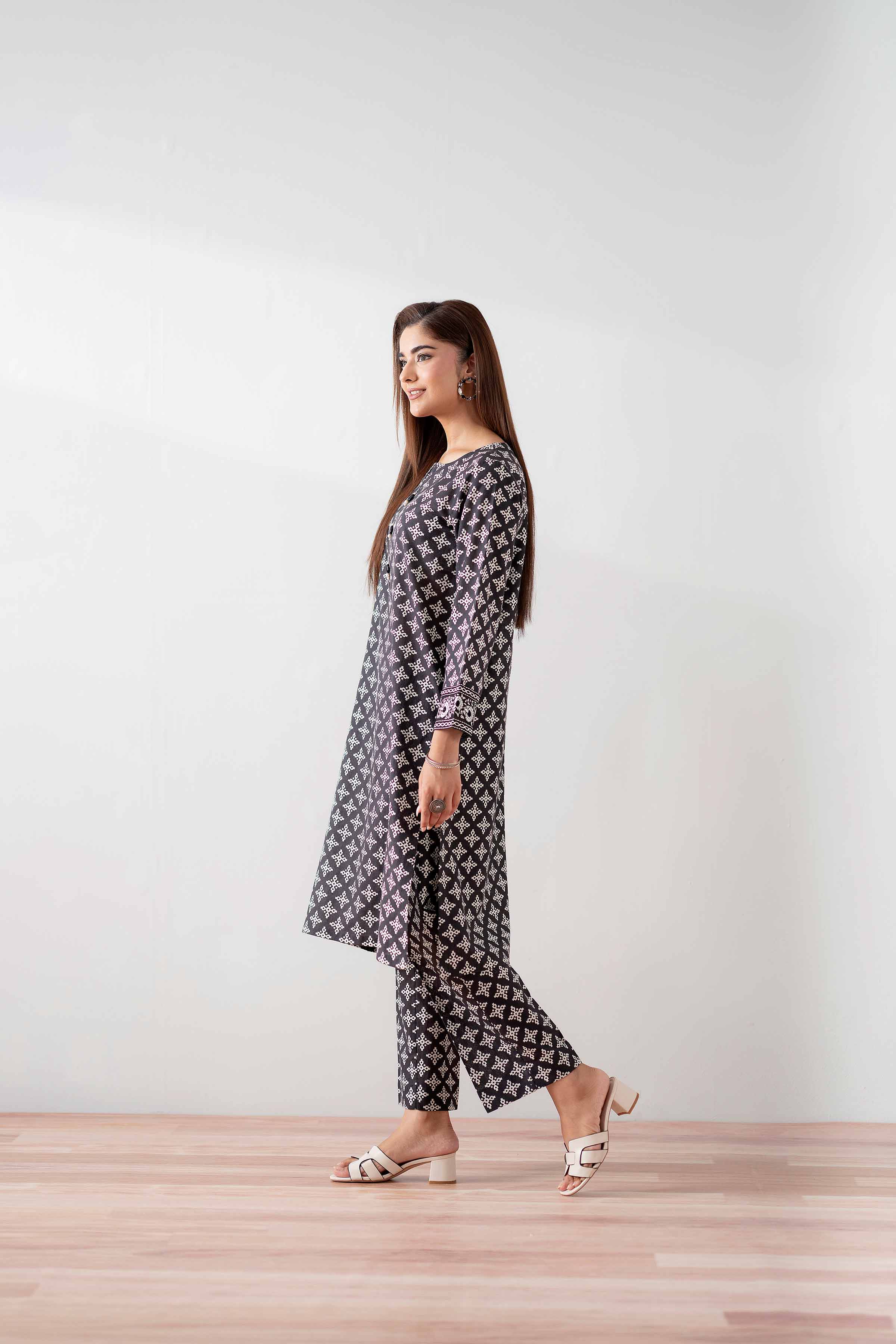 2 Piece - Printed Embroidered Suit - PS25-178