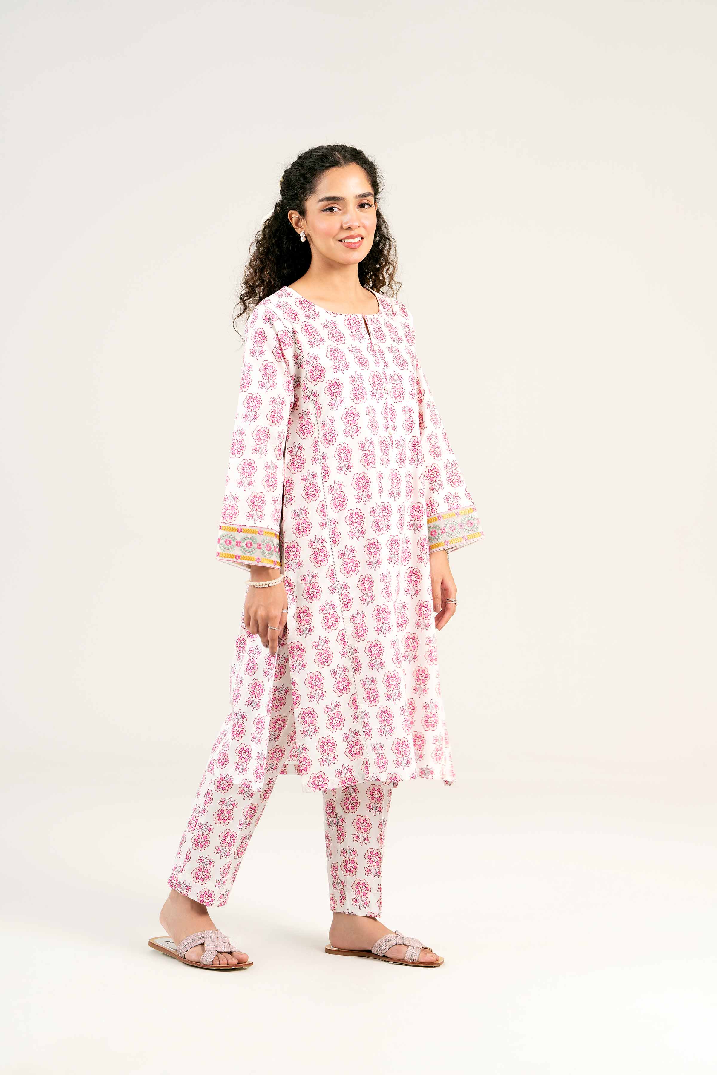 2 Piece - Printed Embroidered Suit - PS25-27