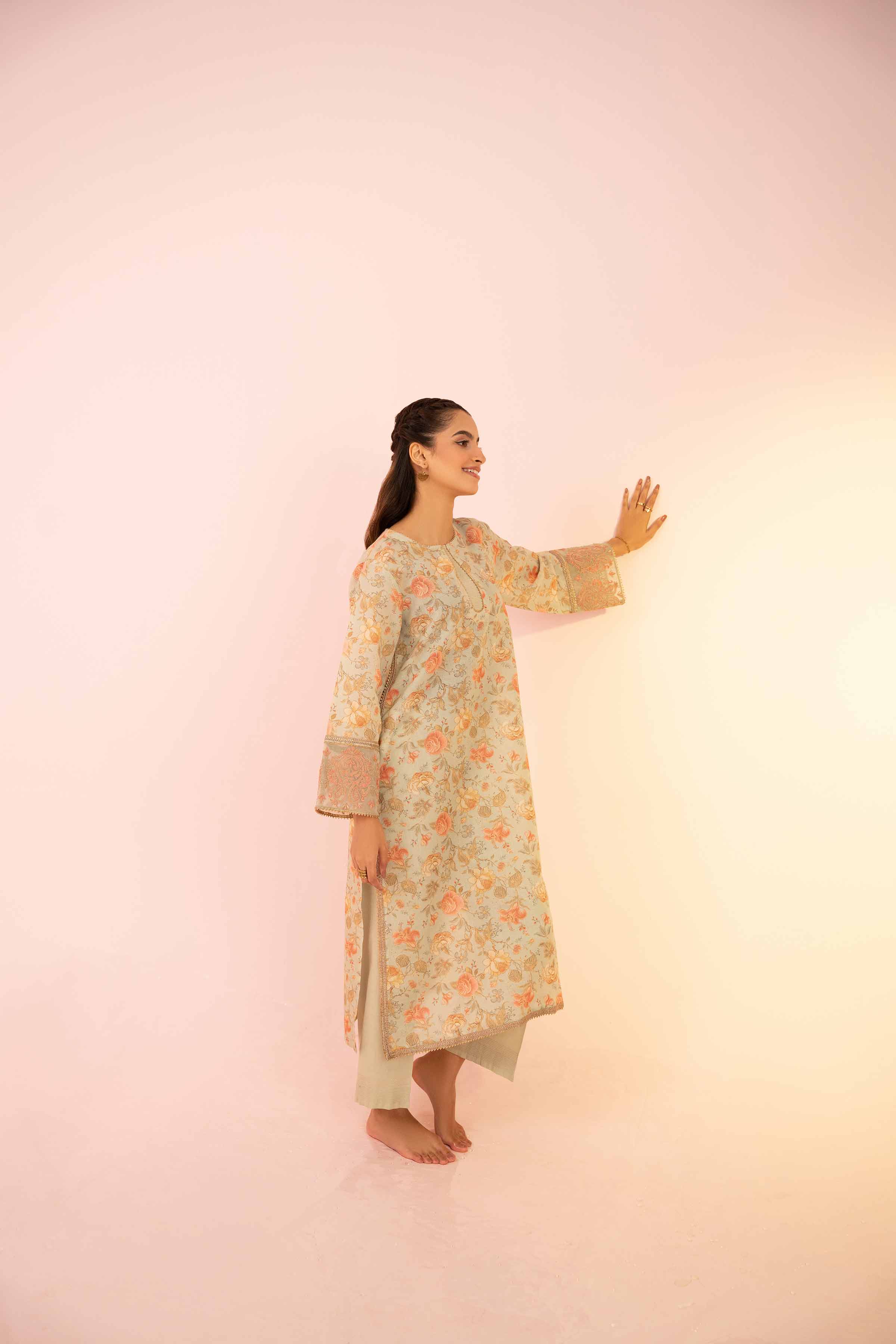 2 Piece - Printed Embroidered Suit - PS25-32