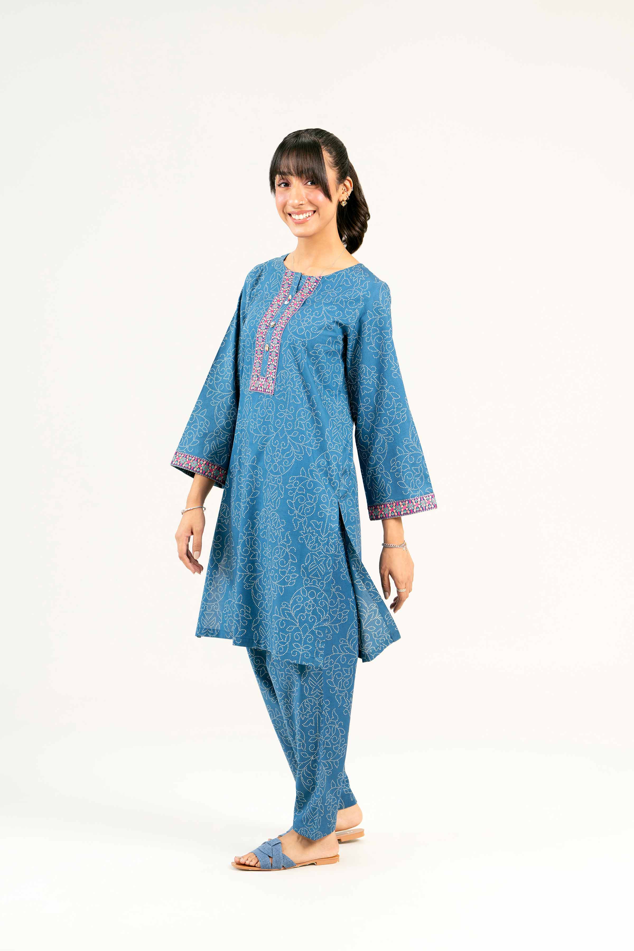 2 Piece - Printed Embroidered Suit - PS25-36