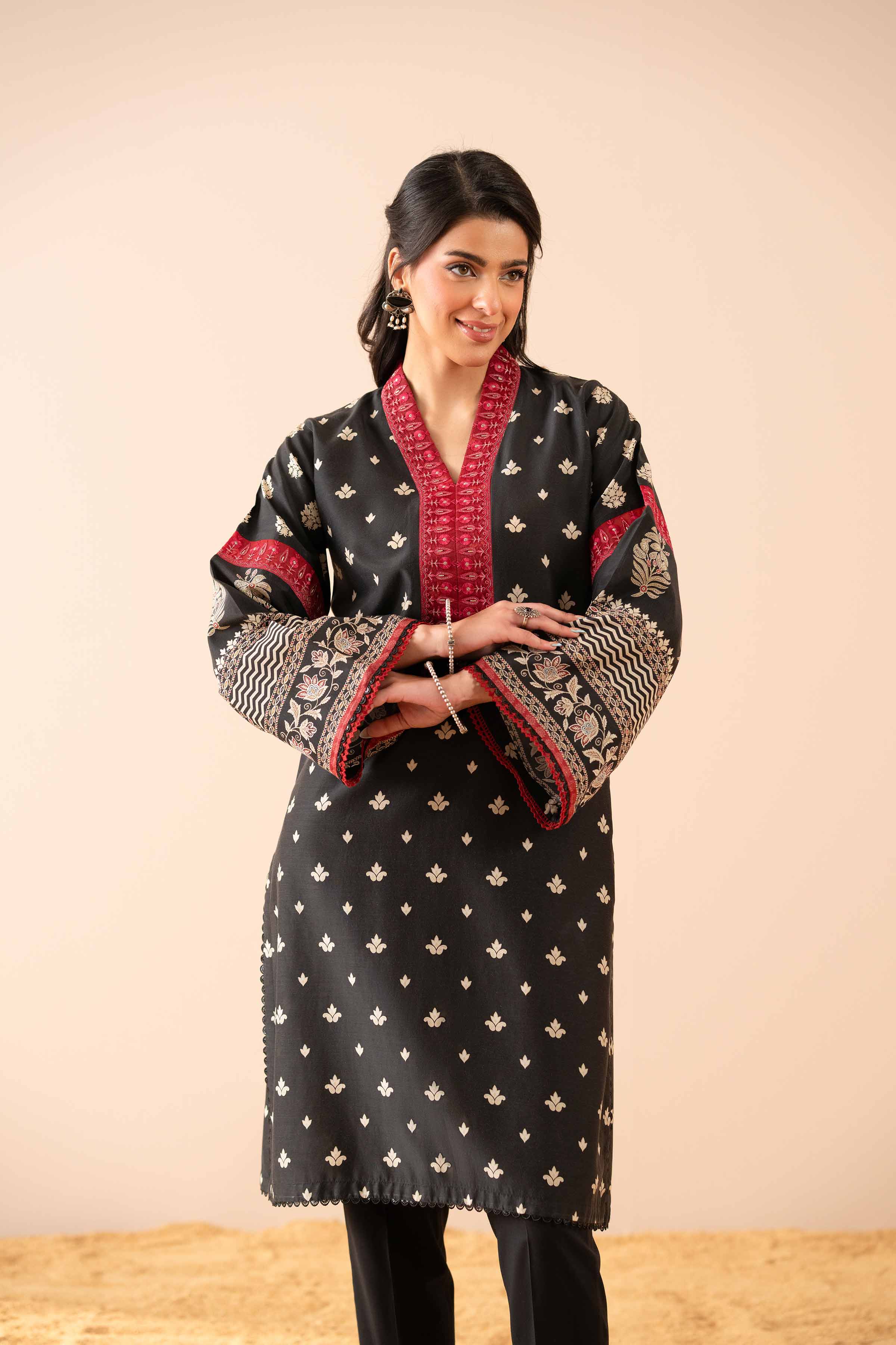 Printed Embroidered Kurta - PS25-46