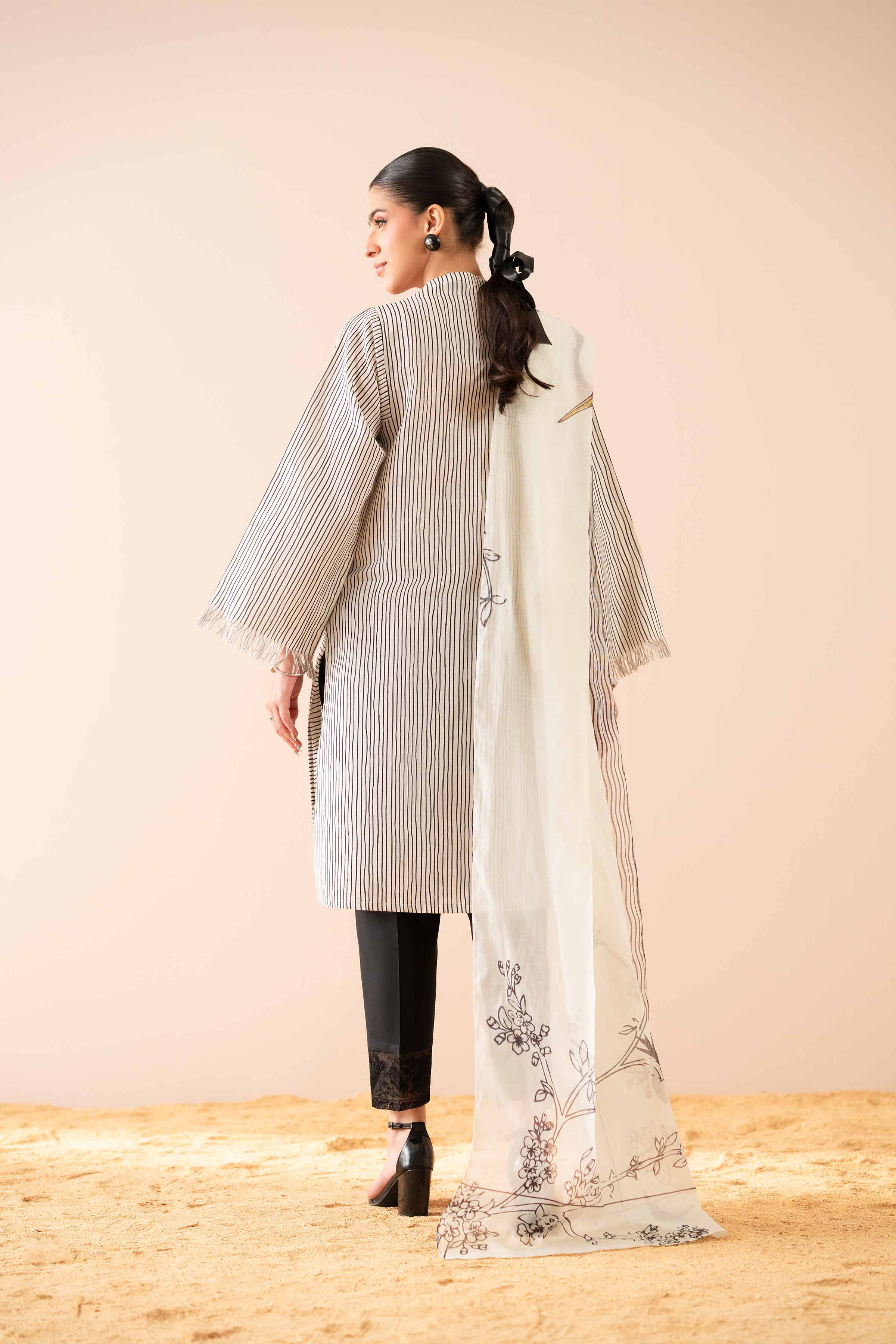 2 Piece - Printed Embroidered Suit - PS25-84