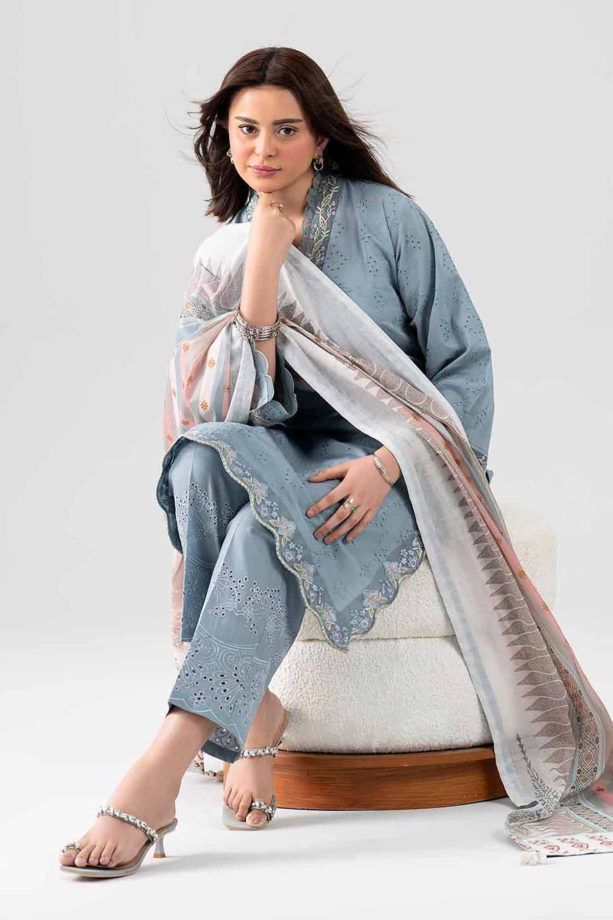 3 Piece - Printed Embroidered Suit - PS26-117