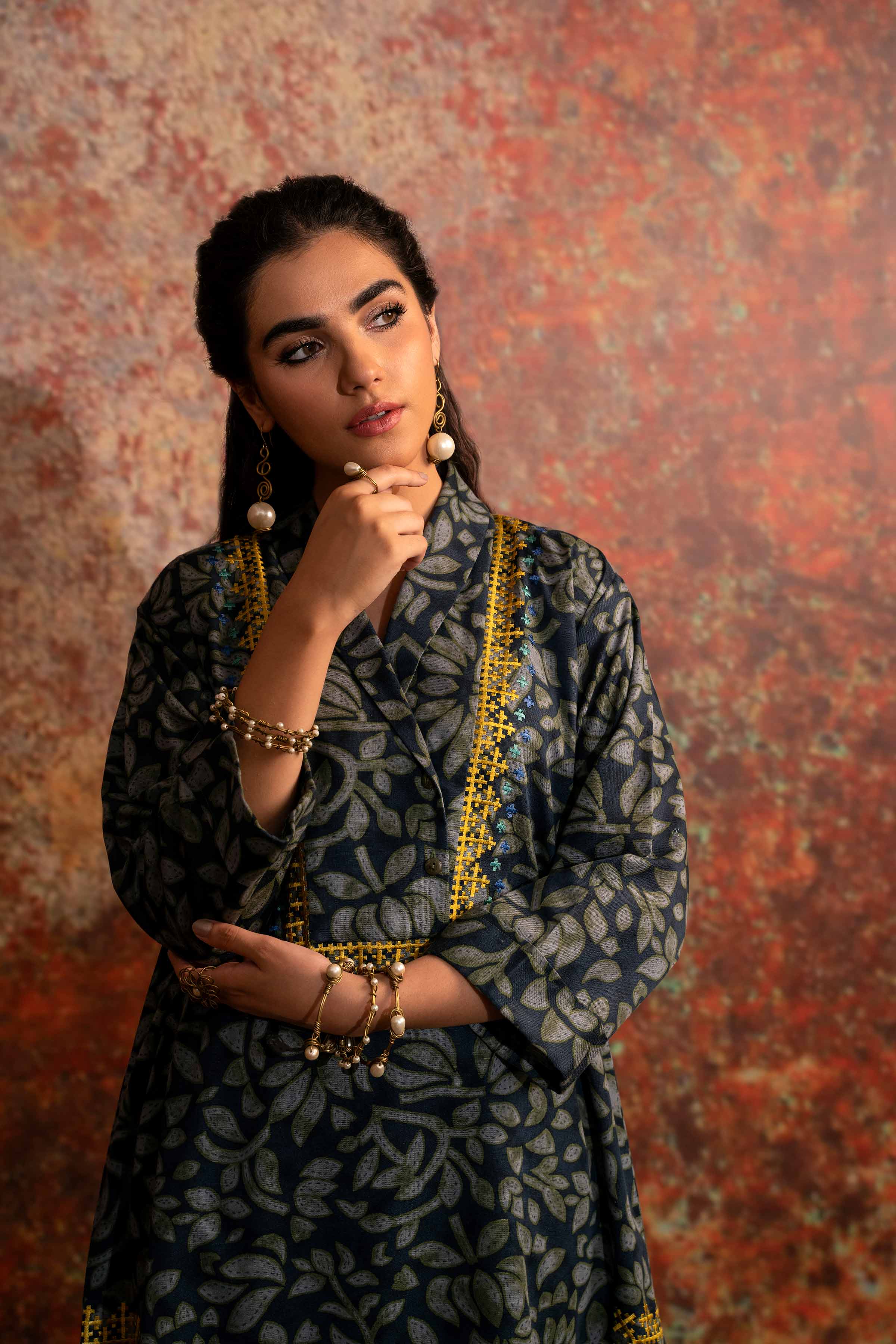 2 Piece - Printed Embroidered Suit - PW23-252