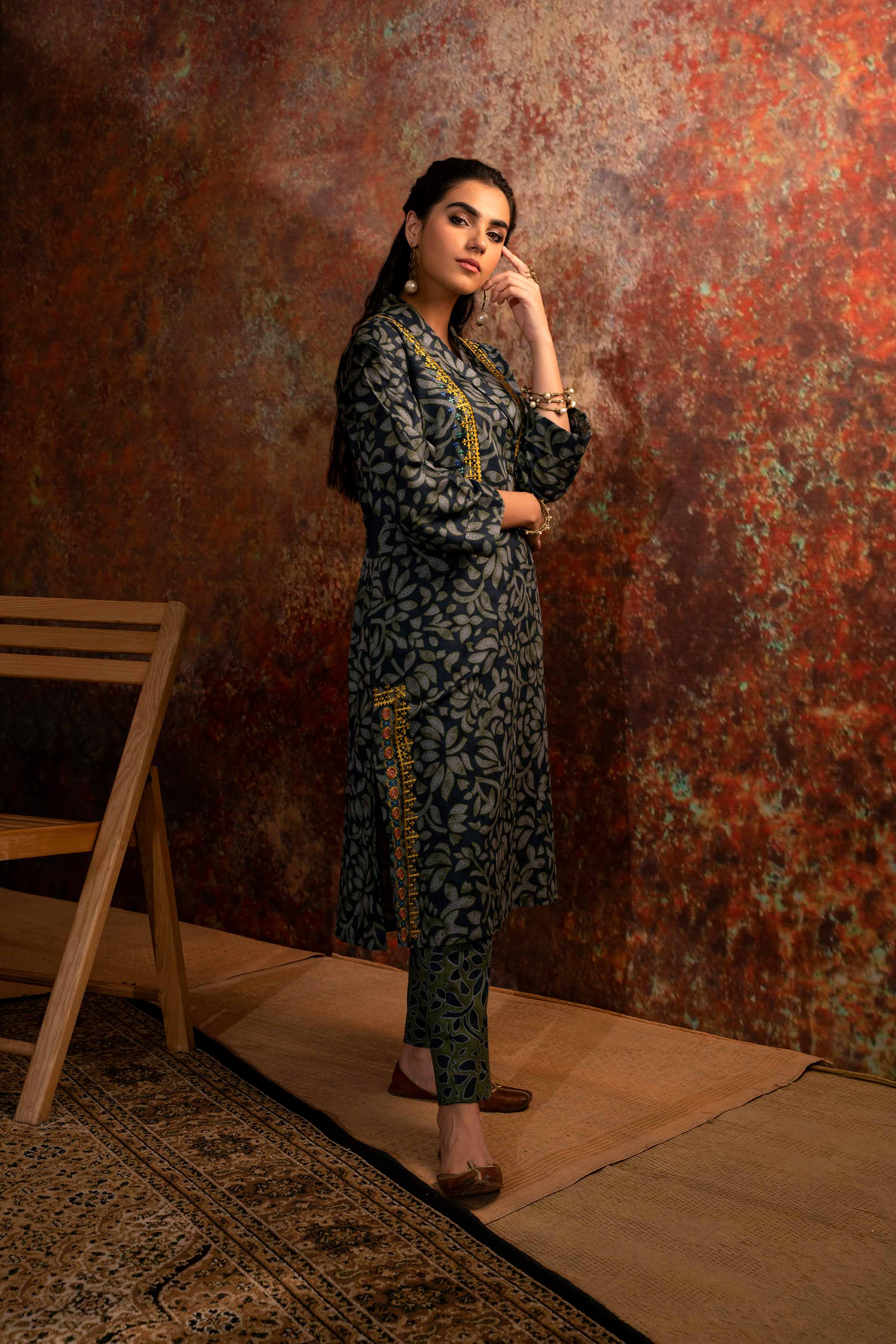 2 Piece - Printed Embroidered Suit - PW23-252