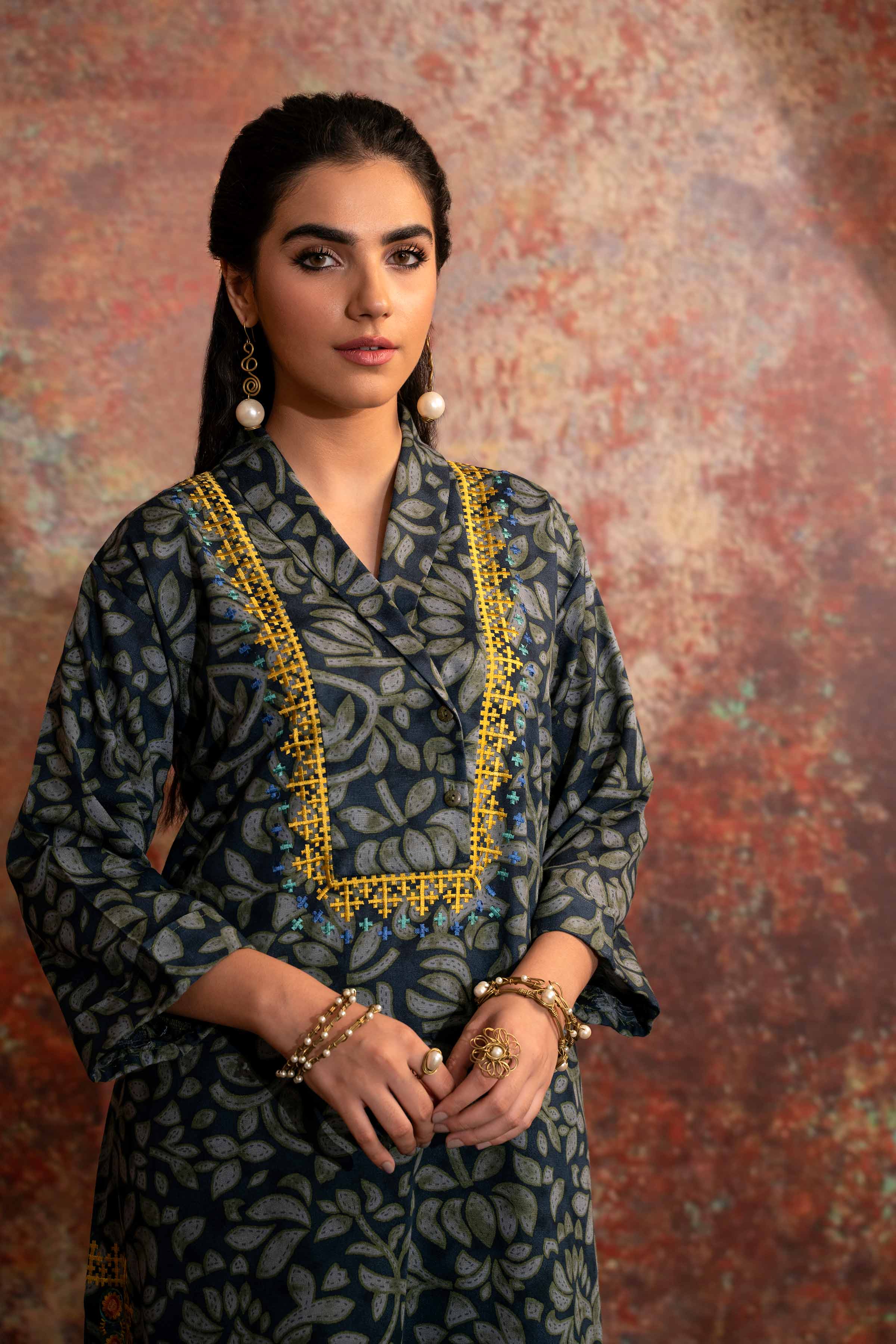 2 Piece - Printed Embroidered Suit - PW23-252