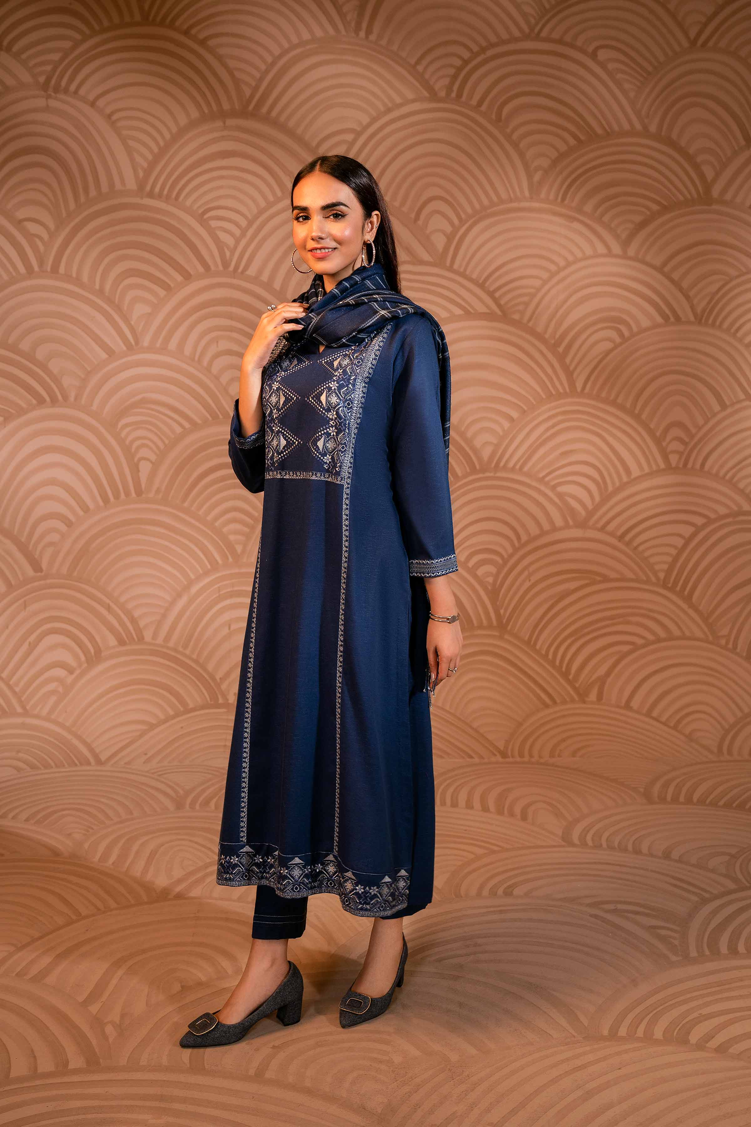3 Piece - Embroidered Suit - PW23-98