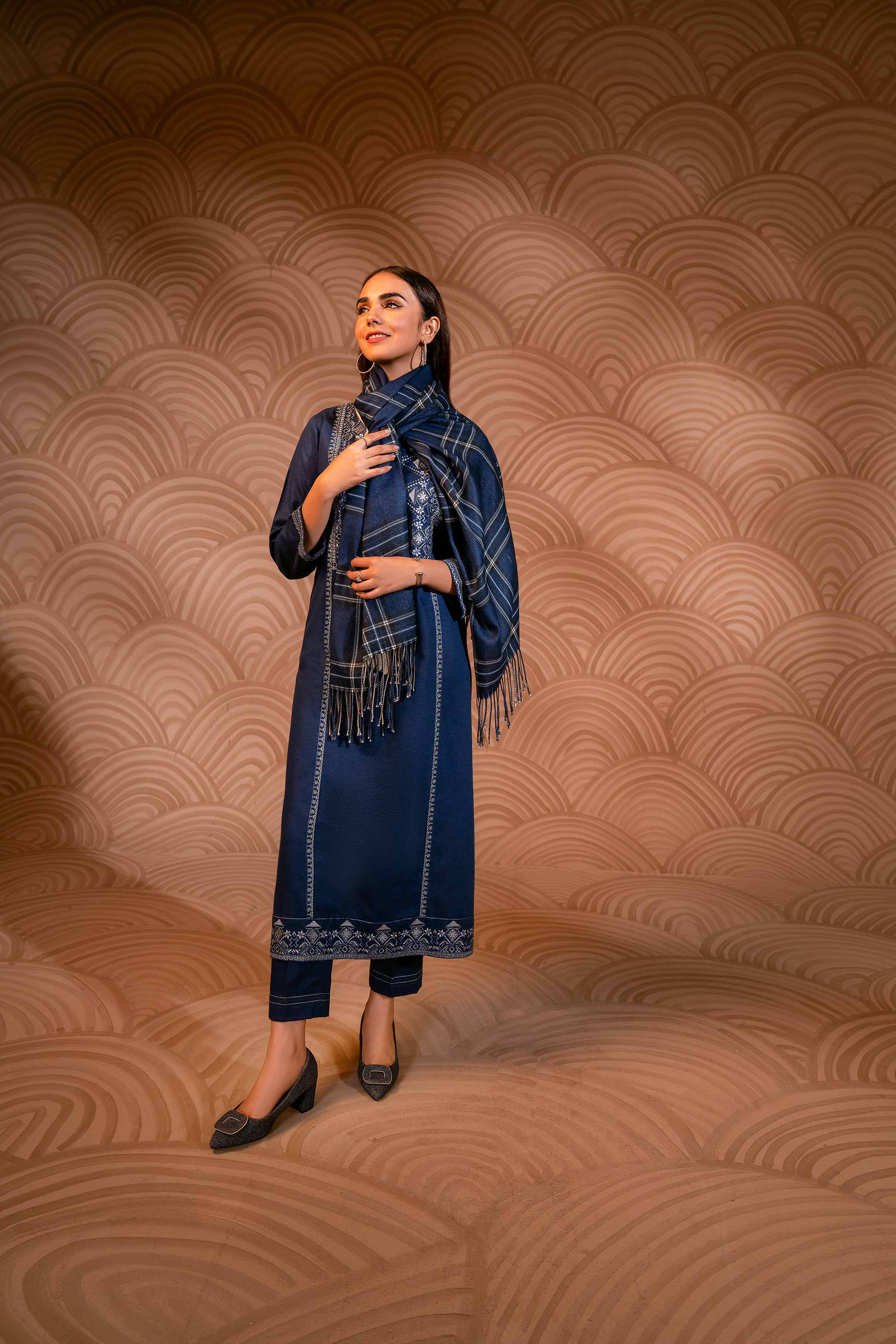 3 Piece - Embroidered Suit - PW23-98