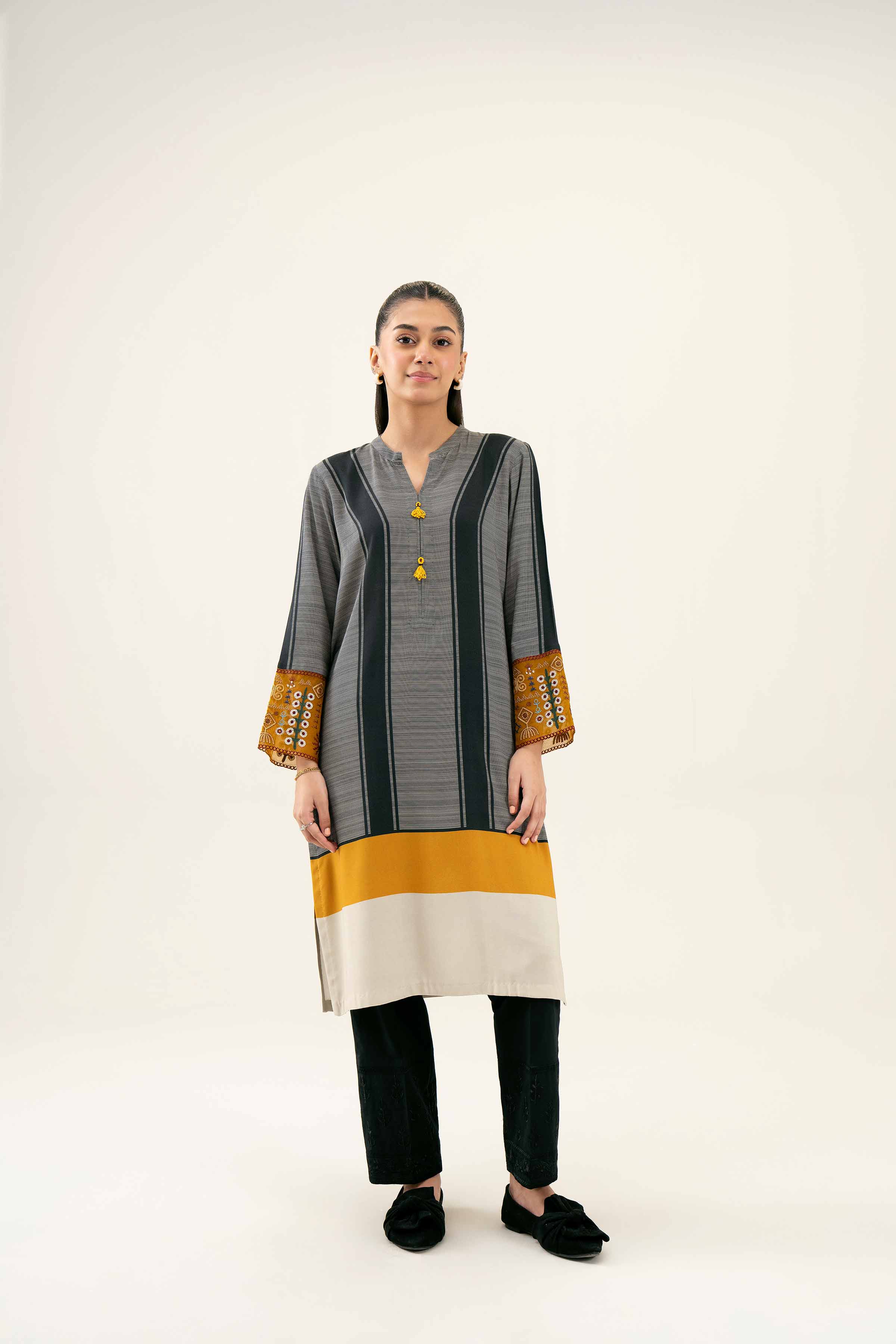 Printed Embroidered Shirt - PW24-117