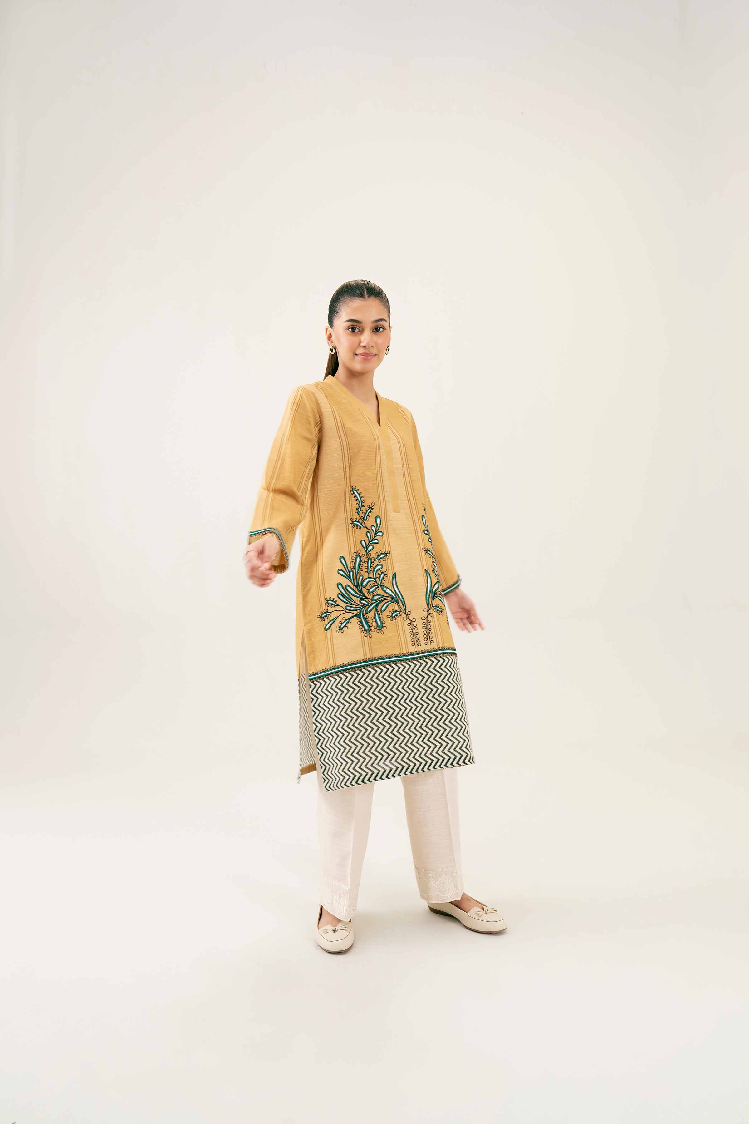 Printed Embroidered Shirt - PW24-119