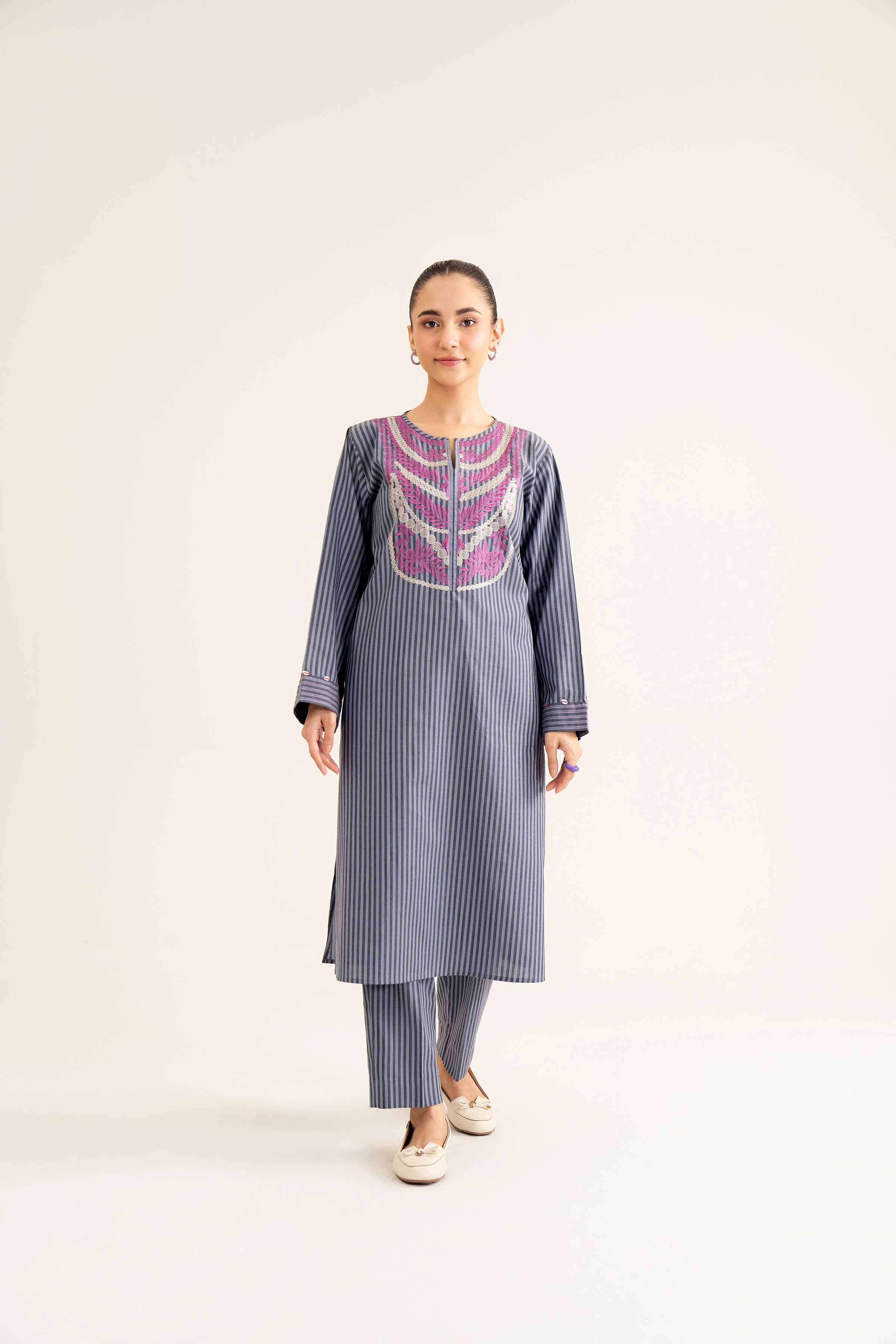 2 Piece - Embroidered Suit - PW24-16