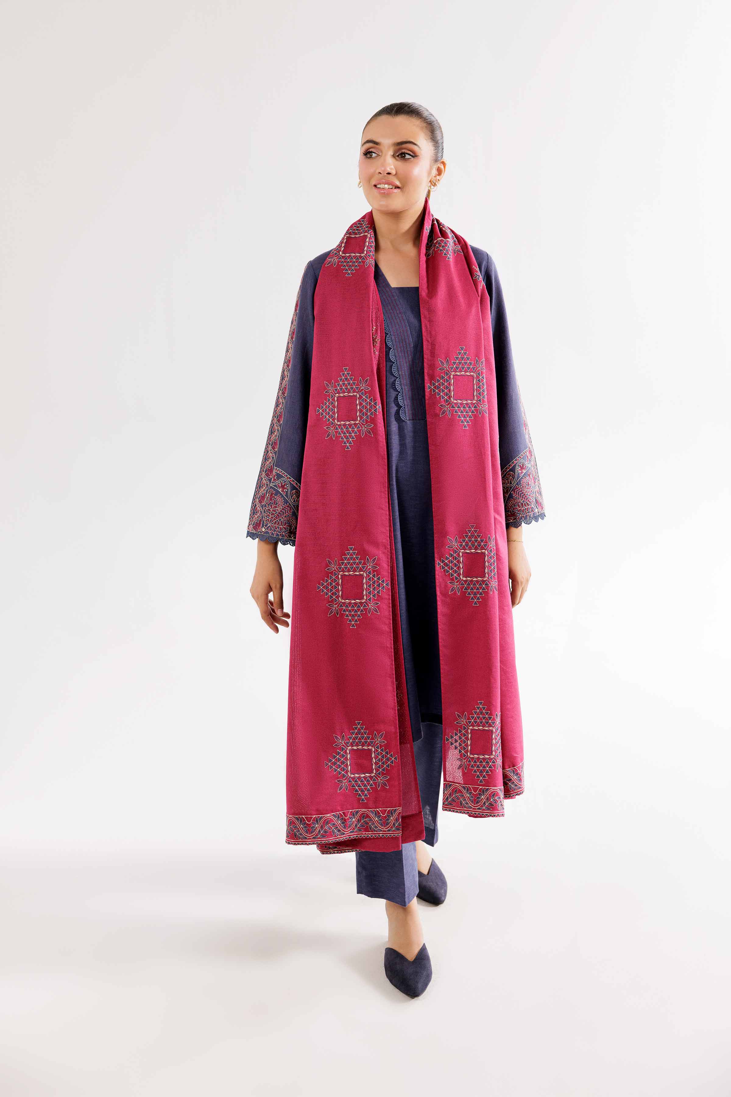 3 piece - Embroidered Suit - PW24-171
