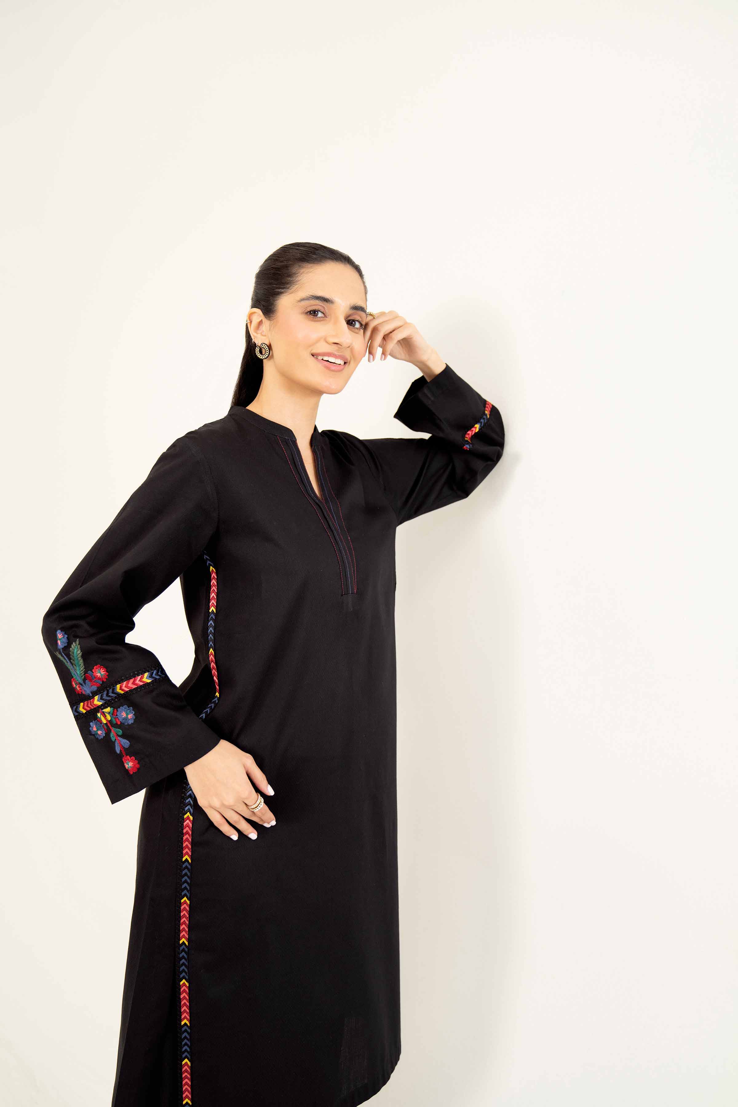 2 Piece - Embroidered Suit - PW24-233