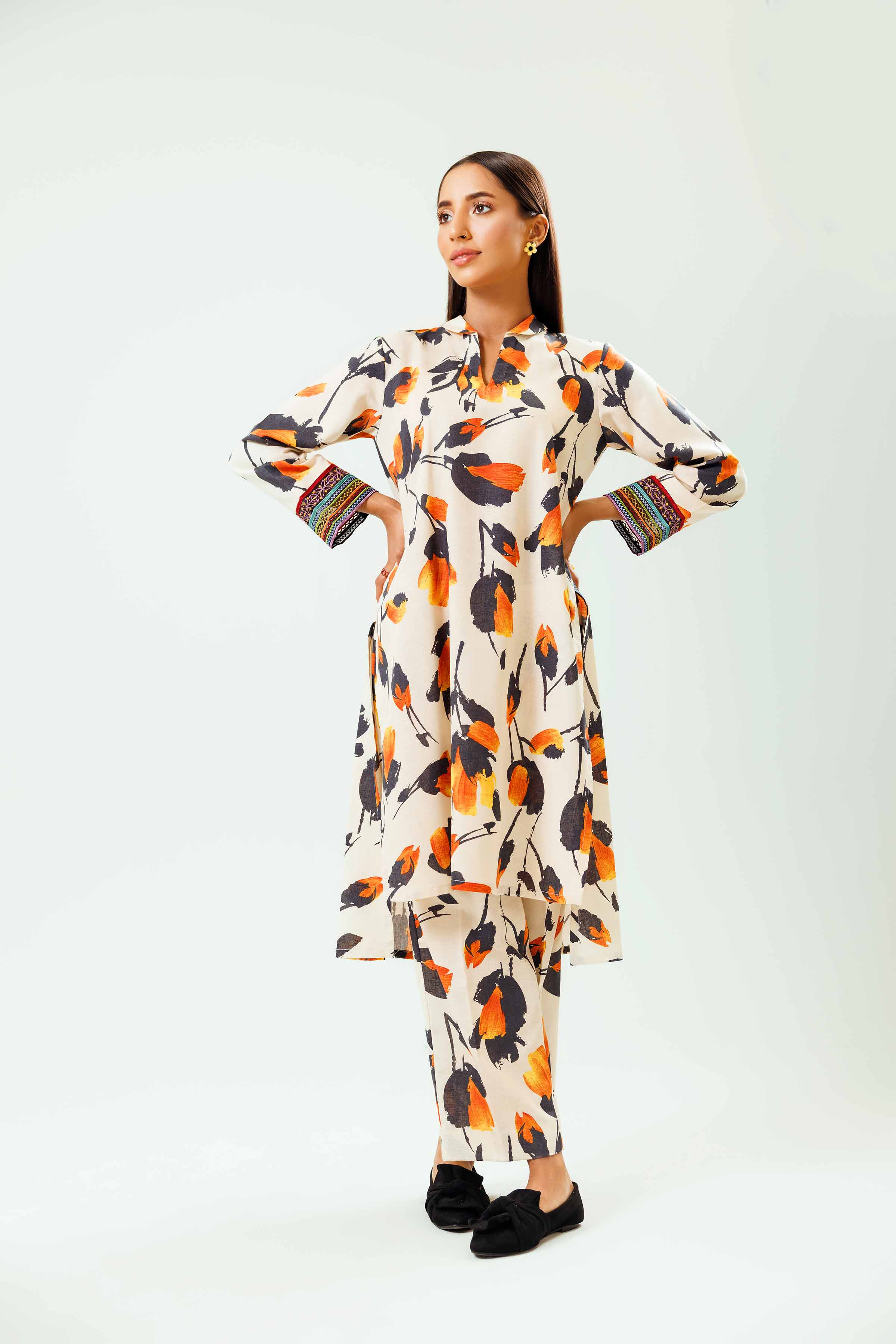 2 Piece - Printed Embroidered Suit - PW24-242