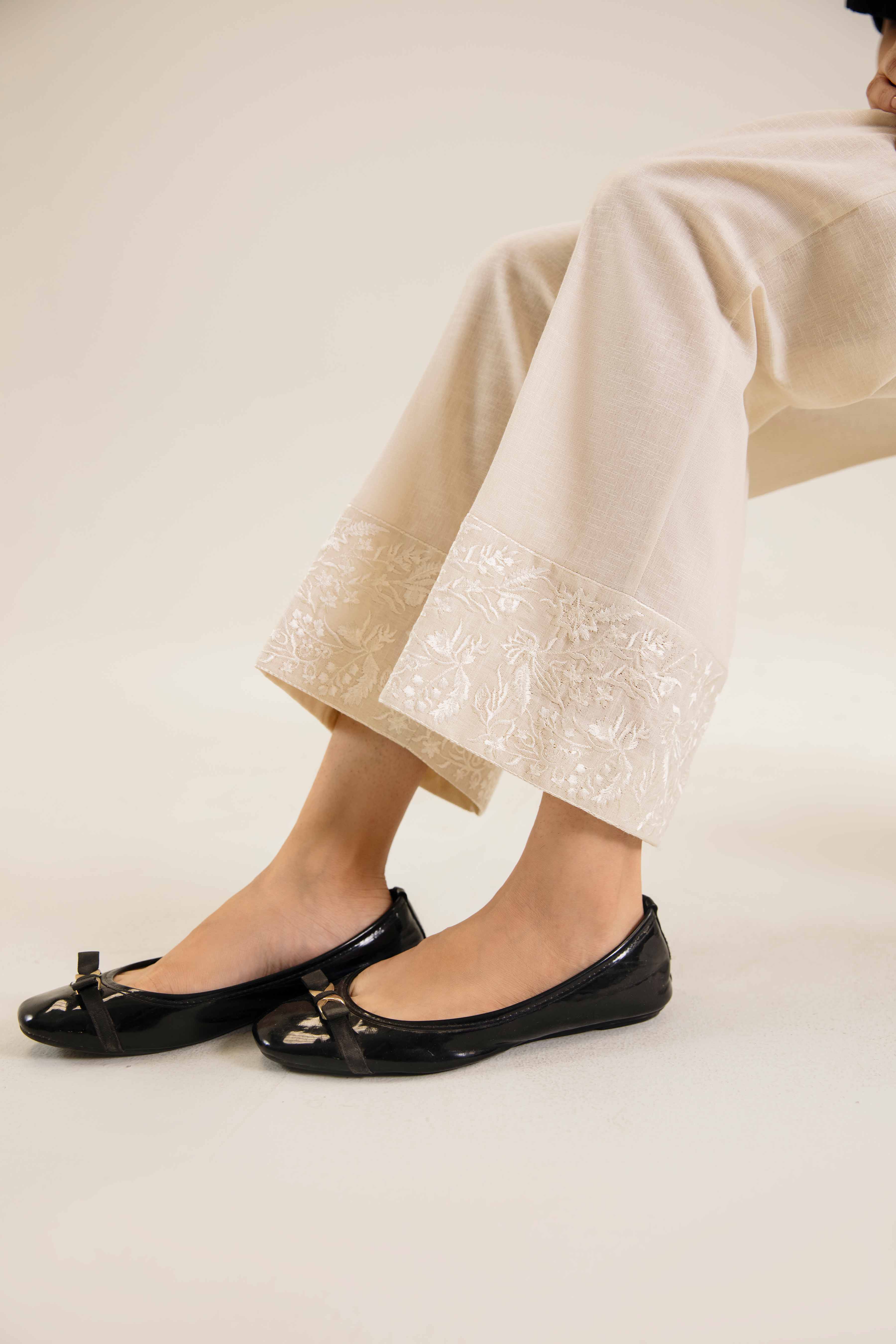 Embroidered Trousers - PW24-249