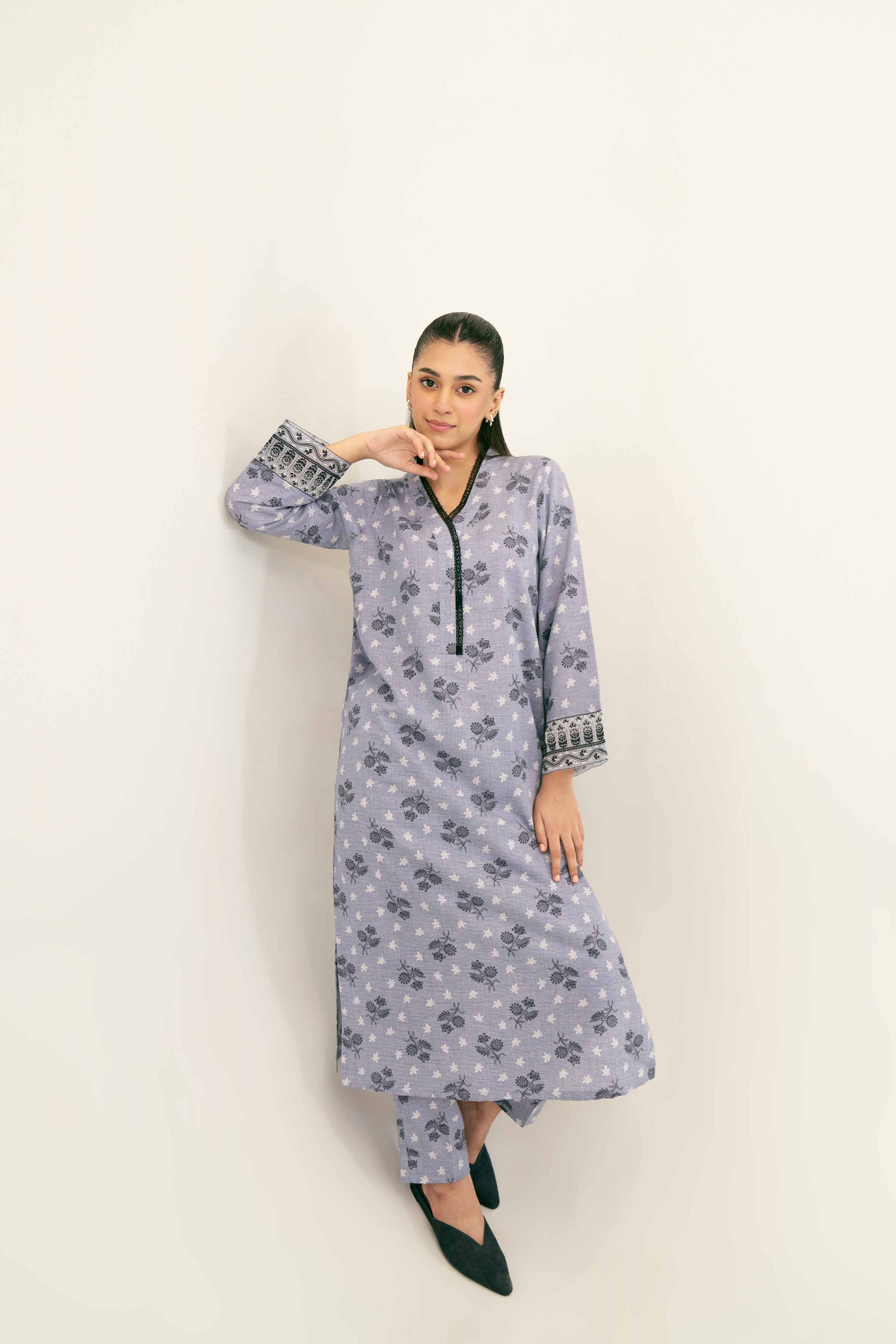 2 Piece - Printed Embroidered Suit - PW24-279