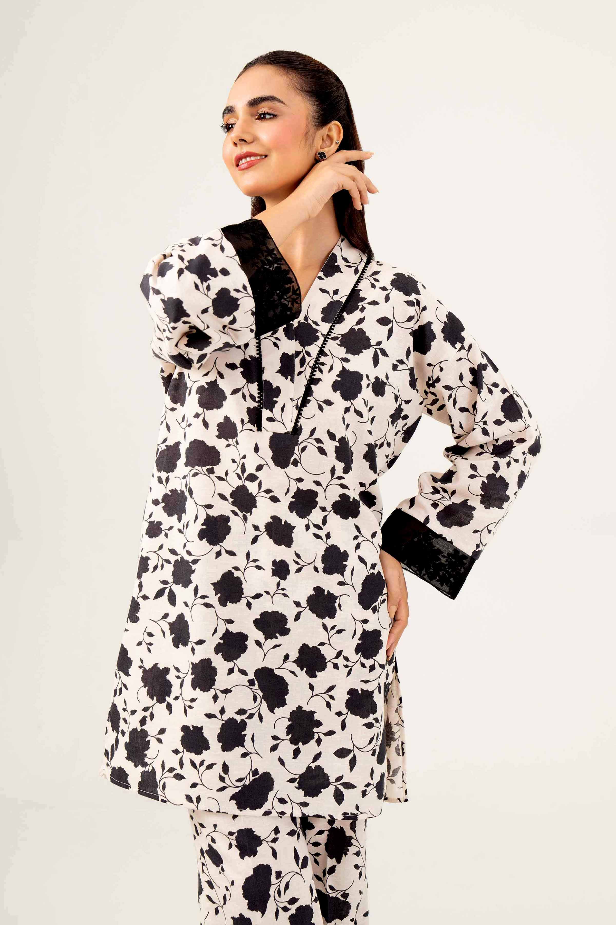 2 Piece - Printed Embroidered Suit - PW24-309