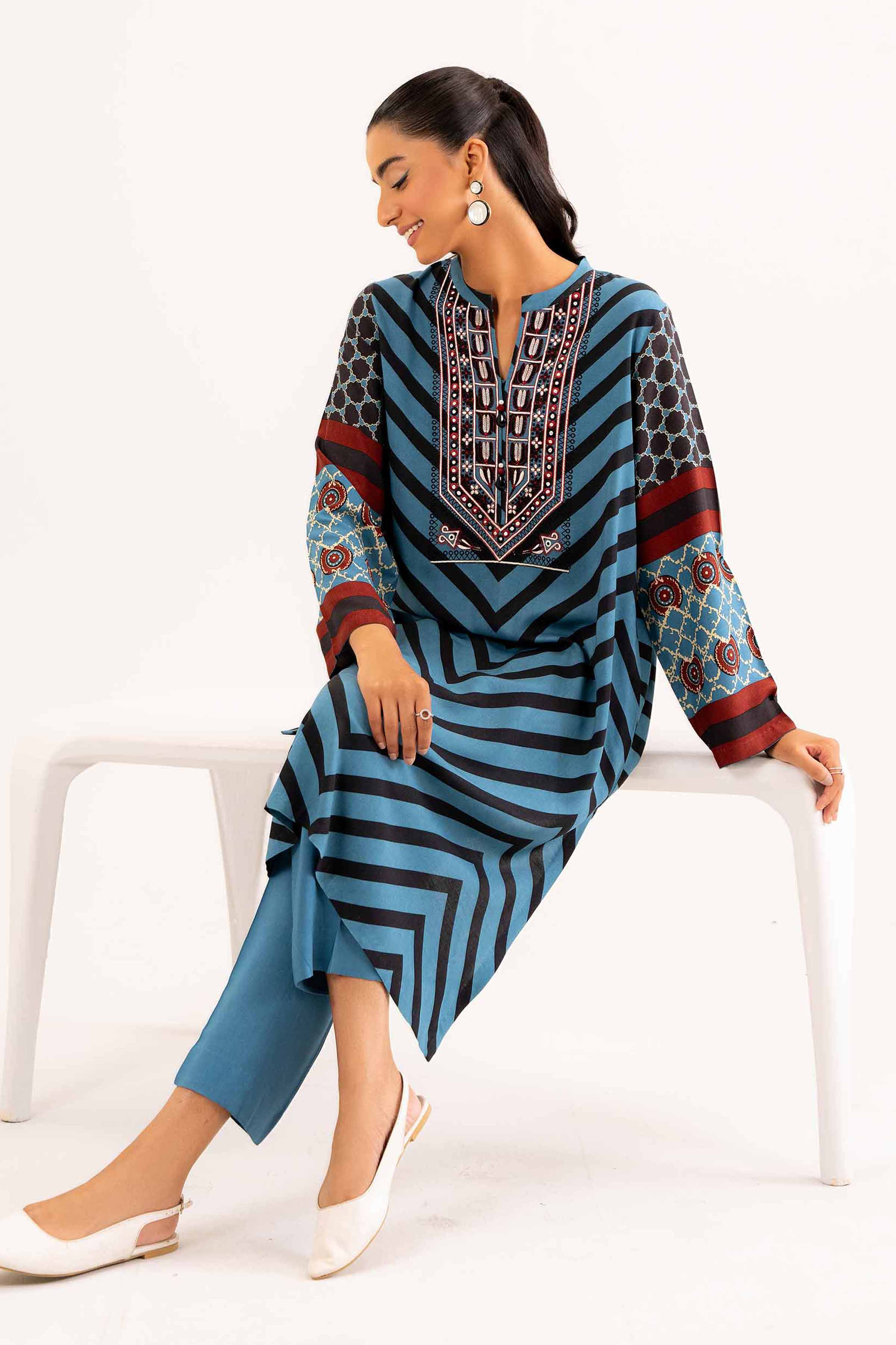 2 Piece - Printed Embroidered Suit - PW24-317
