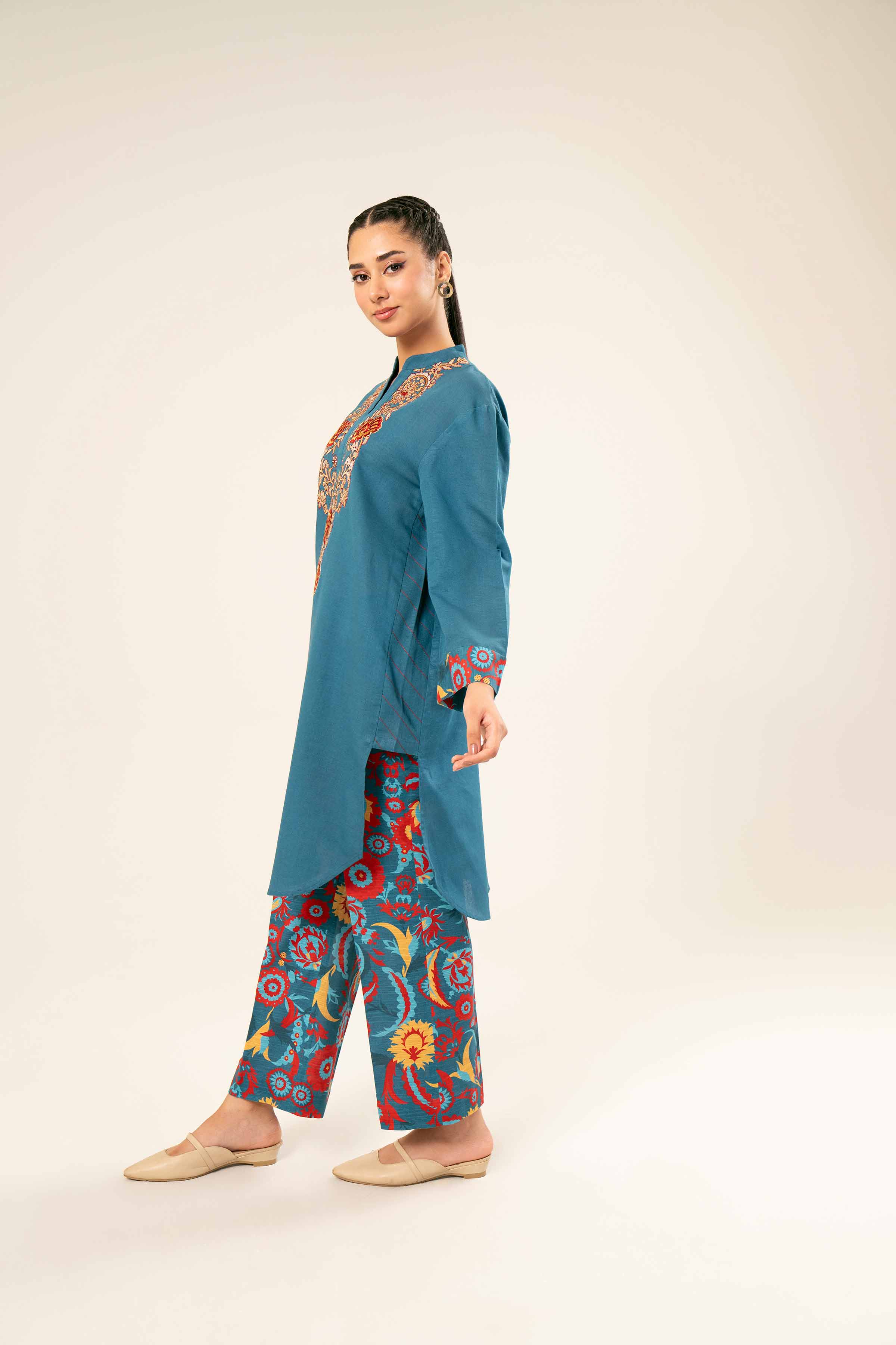 2 Piece - Printed Embroidered Suit - PW24-394