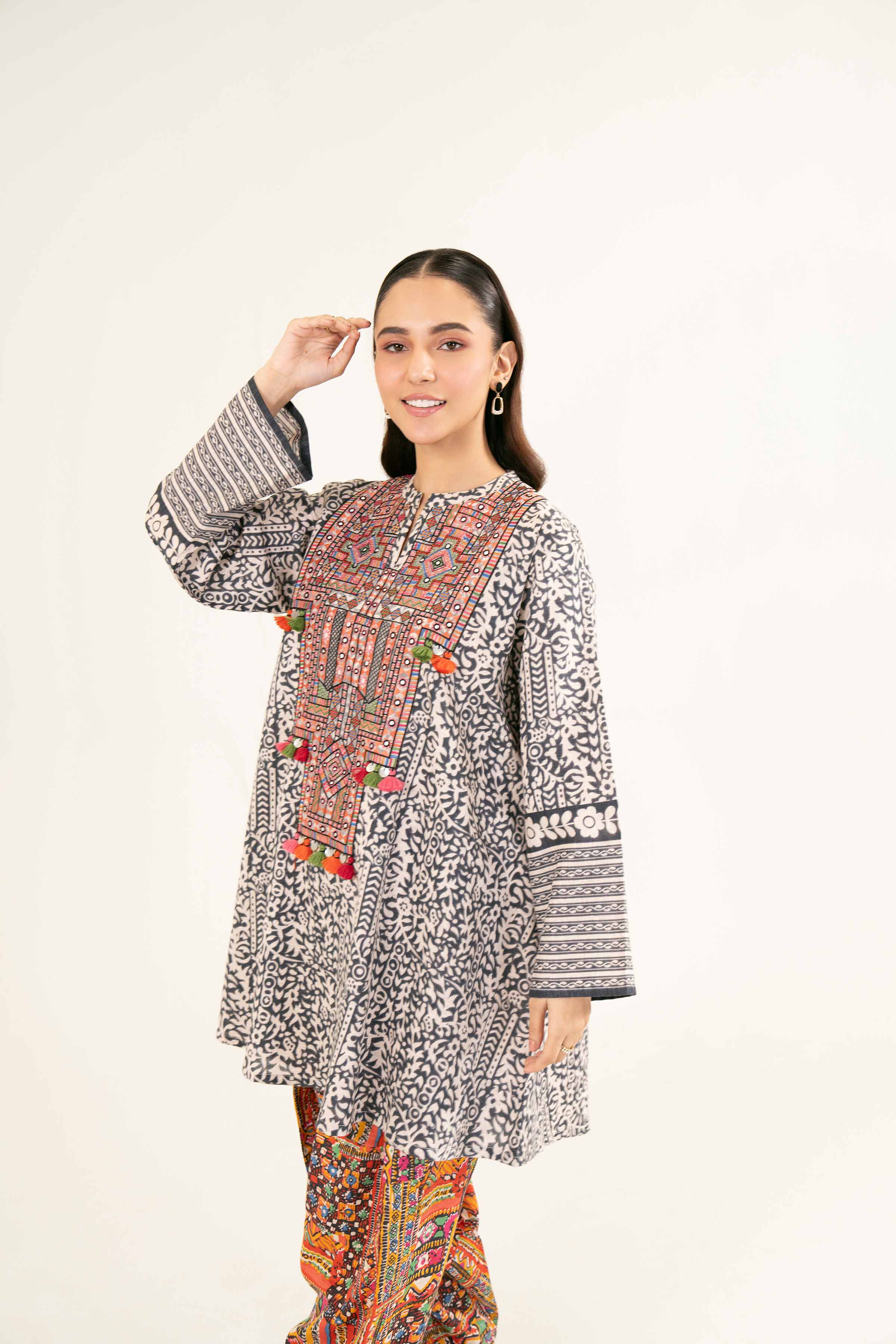 2 Piece - Printed Embroidered - PW24-422