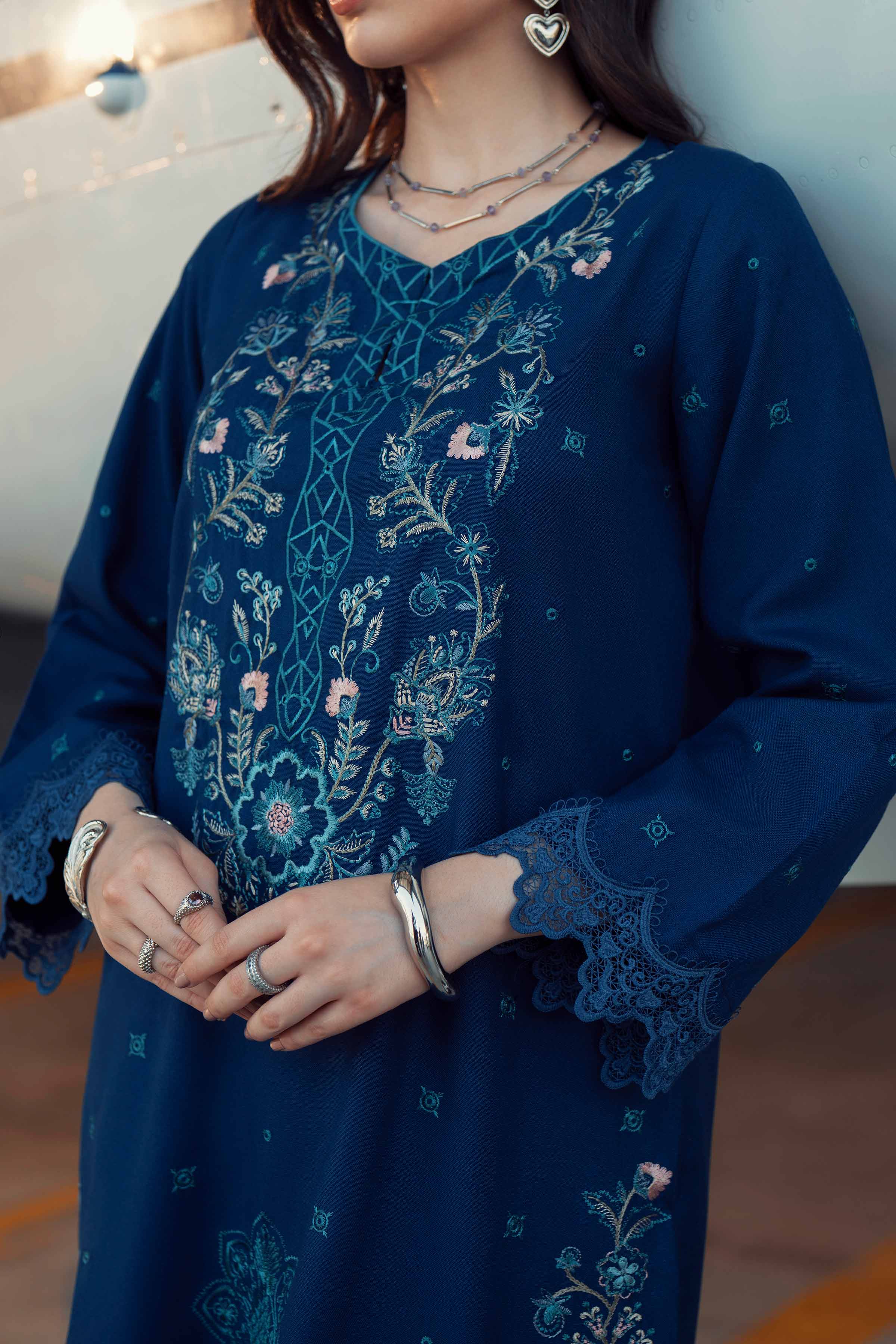 2 Piece - Embroidered Suit - PW25-321