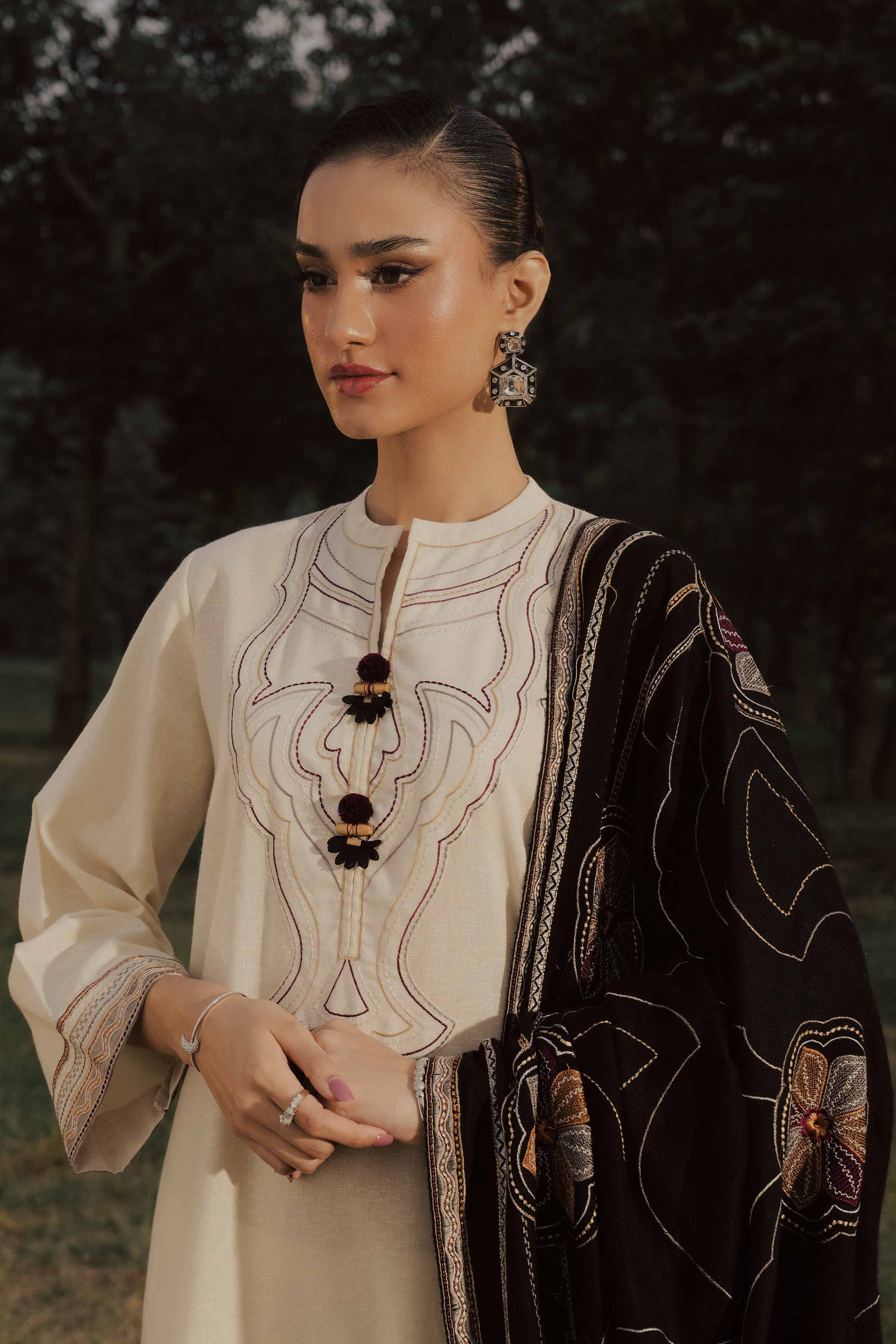 3 Piece - Embroidered Suit - PW25-442