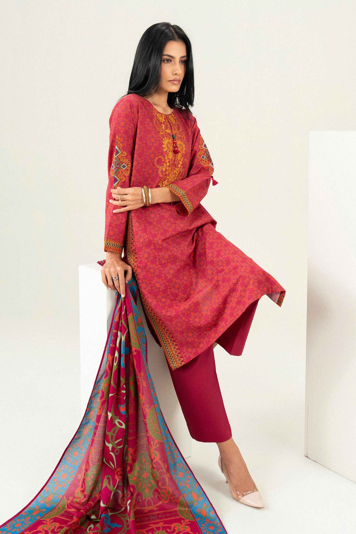 3 Piece - Printed Embroidered Suit - PW25-463 for Women - Pret Collection | Nishat | Shop Online 