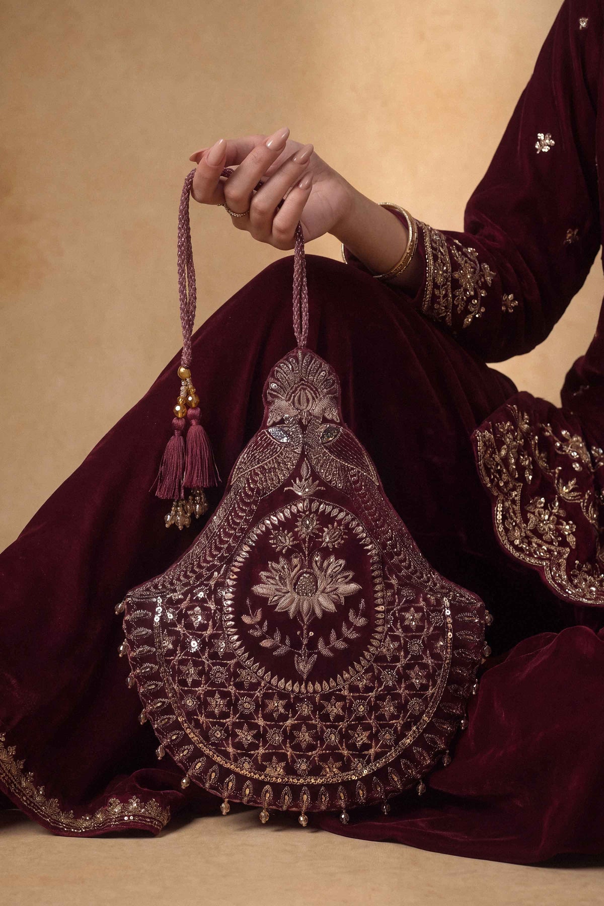 Embroidered Pouch - ST1PE-LUXE26WV1-2  for Women - Pret Collection | Nishat | Shop Online