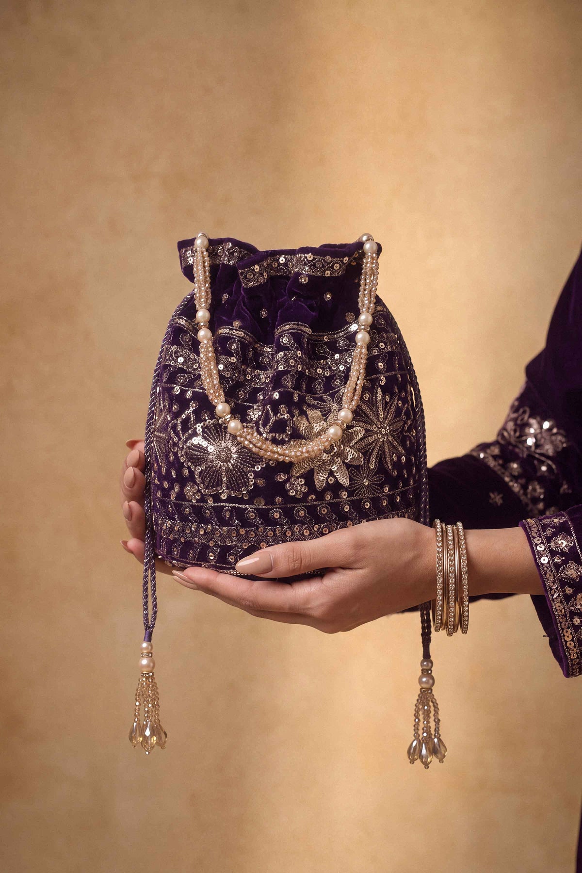 Embroidered Pouch - ST1PE-LUXE26WV1-5  for Women - Pret Collection | Nishat | Shop Online