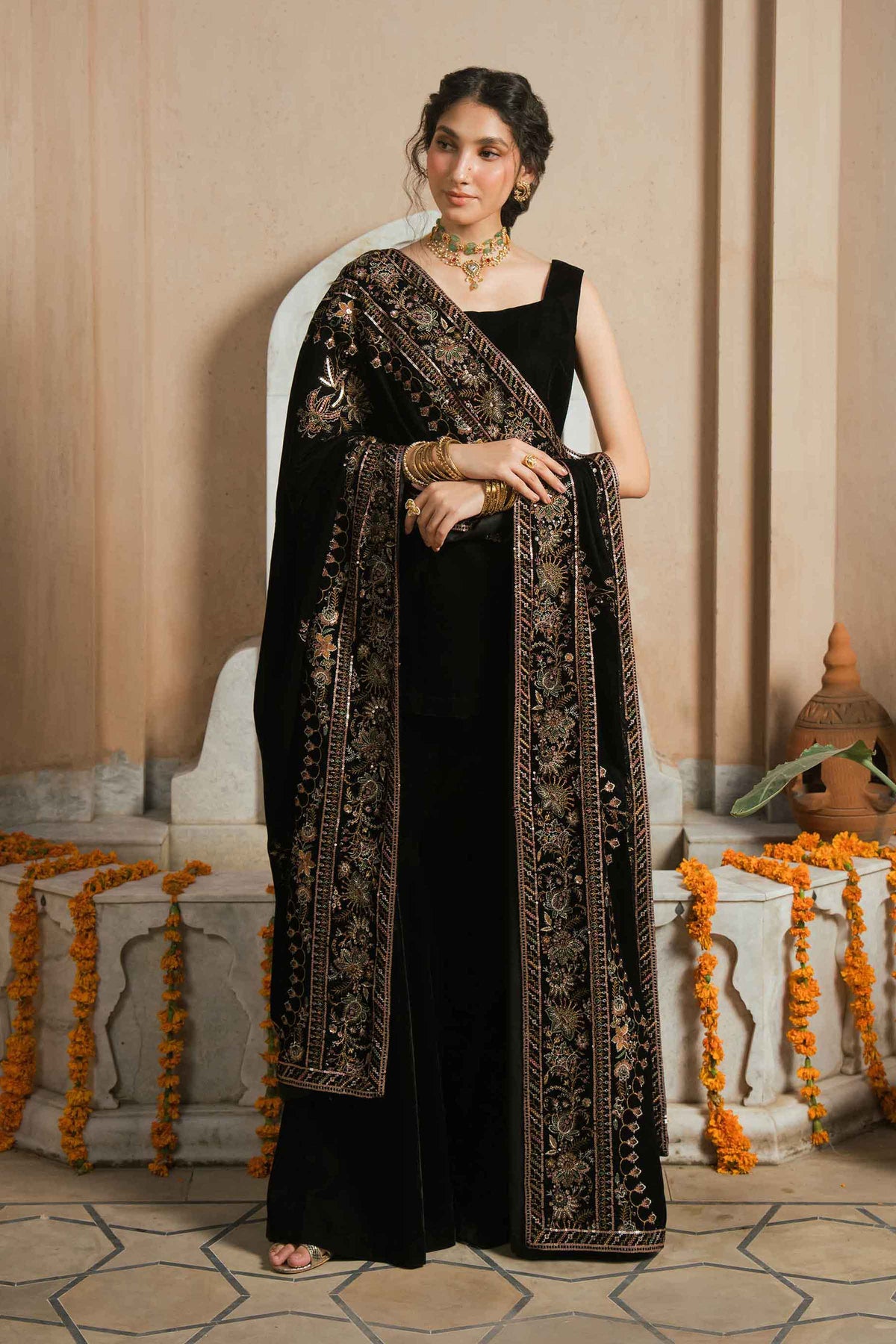 Embroidered Shawl - ST1SE-LUXE26WV1-1  for Women - Pret Collection | Nishat | Shop Online