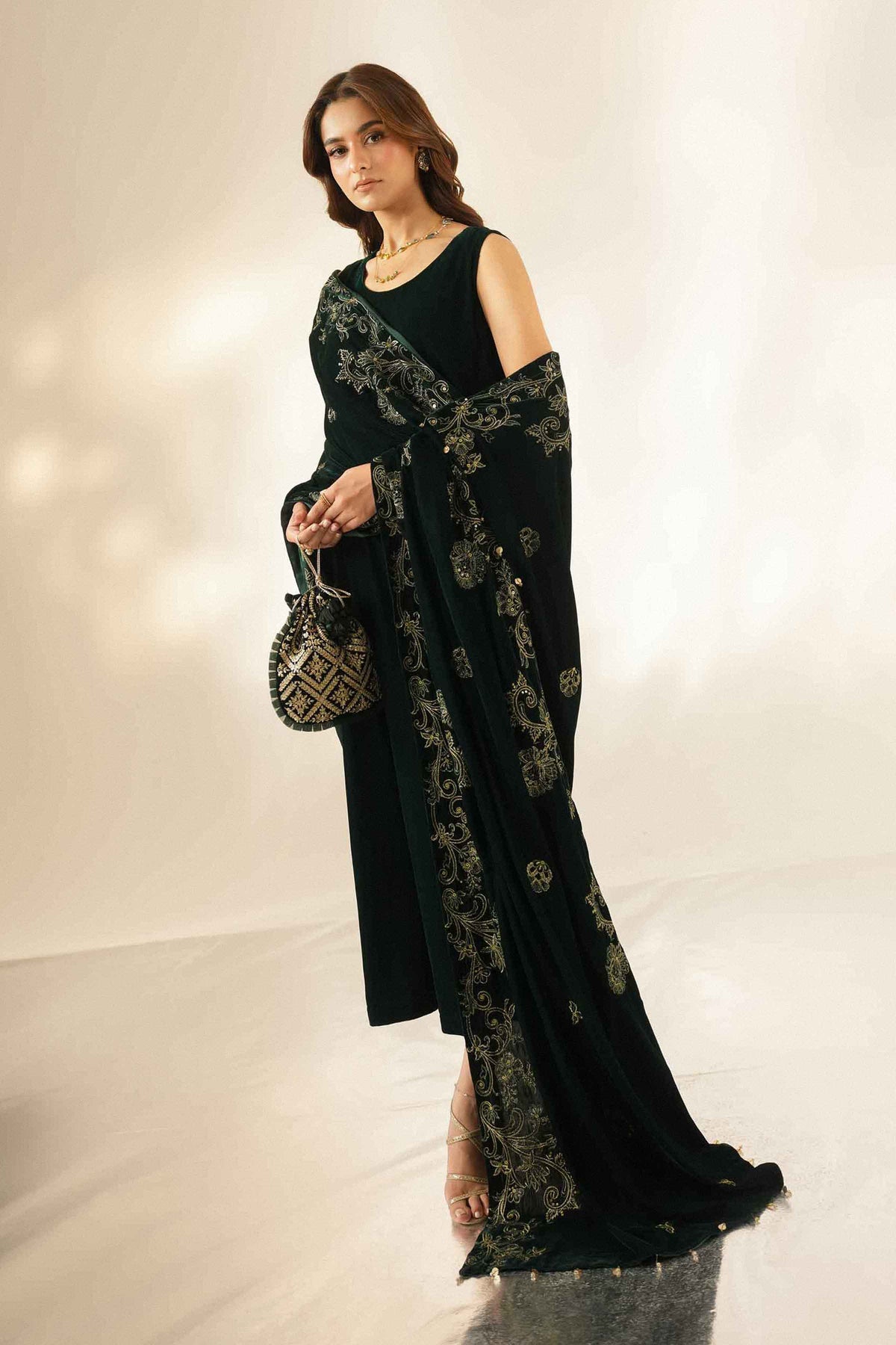 Embroidered Shawl - ST1SE-LUXE26WV1-3  for Women - Pret Collection | Nishat | Shop Online