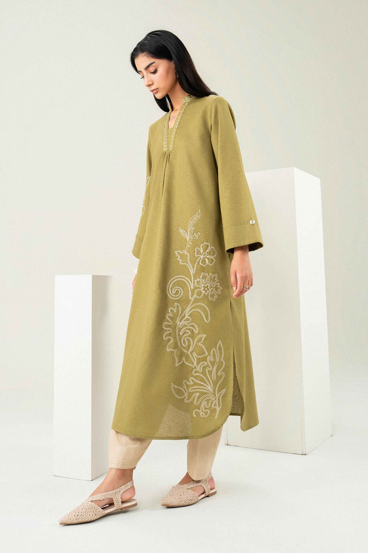 Embroidered Shirt - ST1SE-PRET26WV1-8
