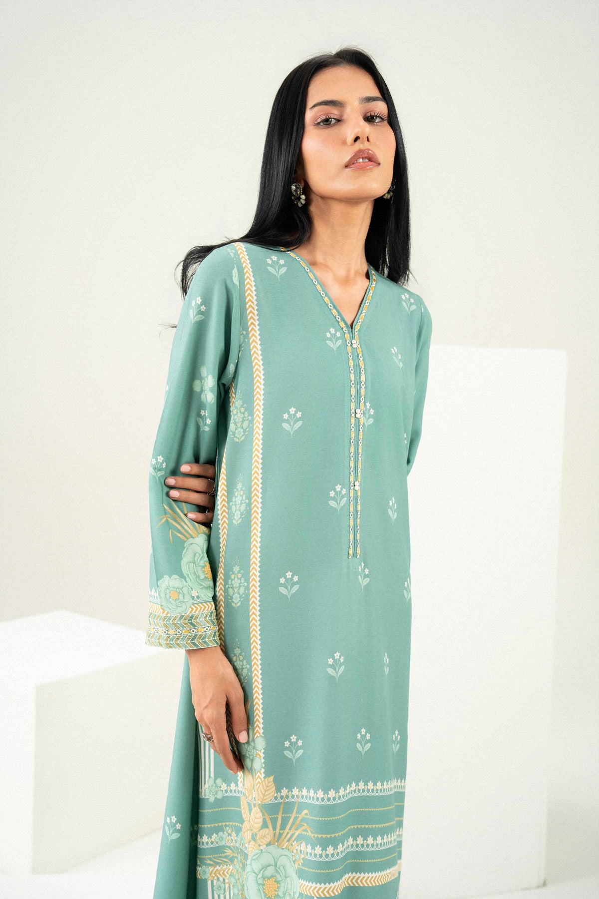 Printed Embroidered Kaftan - ST1SE-PRET26WV2-22 for Women - Pret Collection | Nishat | Shop Online 