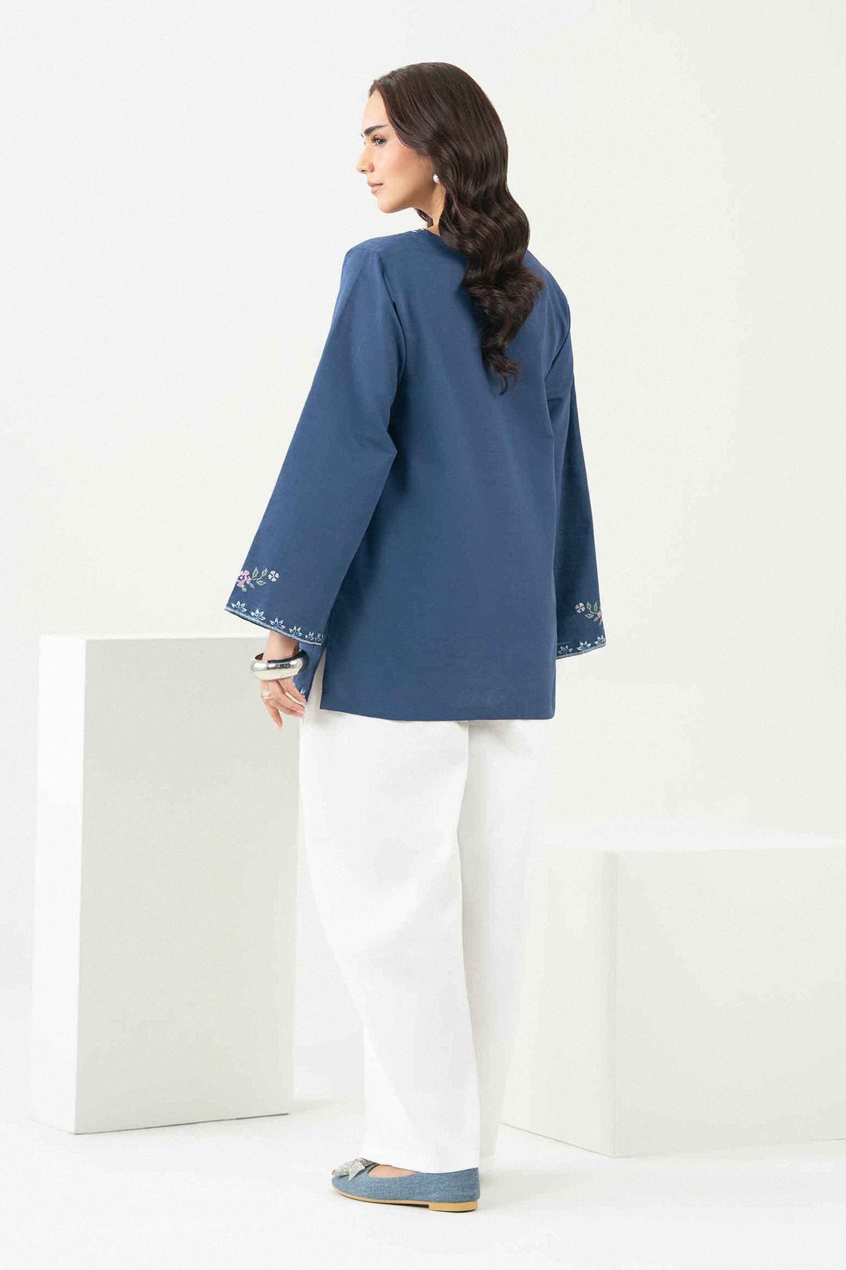 Shop blue embroidered khaddar tunic - side view | Nishat USA
