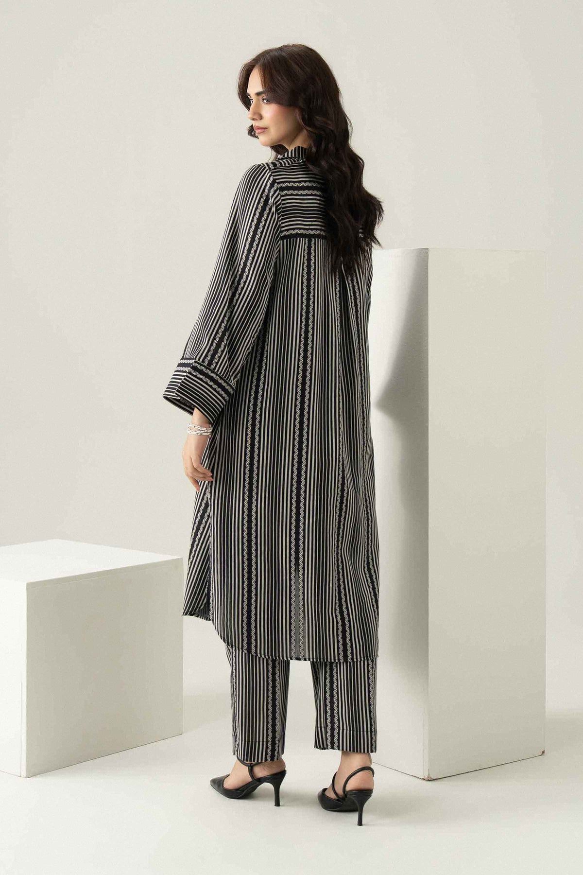 2 PIECE - PRINTED SUIT - ST2ST-PRET26WV2-31 for Women - Pret Collection | Nishat | Shop Online
