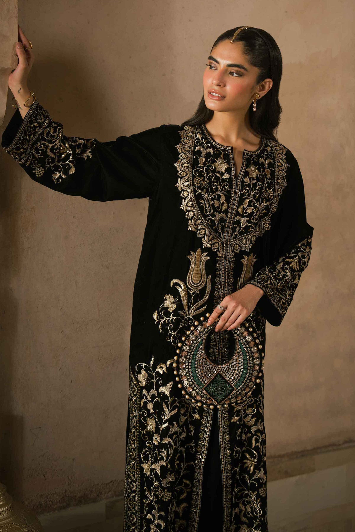2 Piece - Embroidered Suit - ST2STE-LUXE26WV1-3