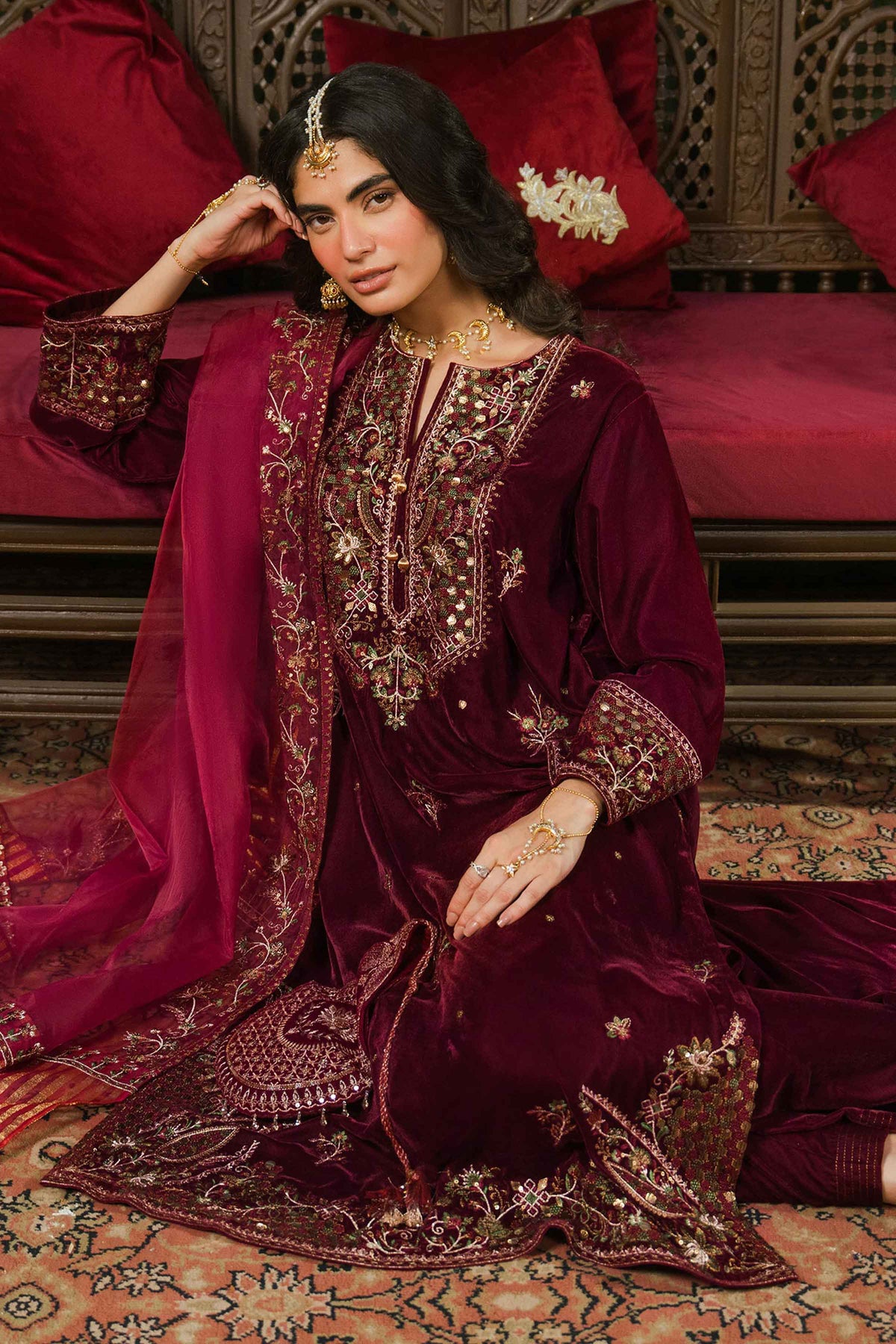 3 Piece - Embroidered Suit - ST3PE-LUXE26WV1-19  for Women - Pret Collection | Nishat | Shop Online