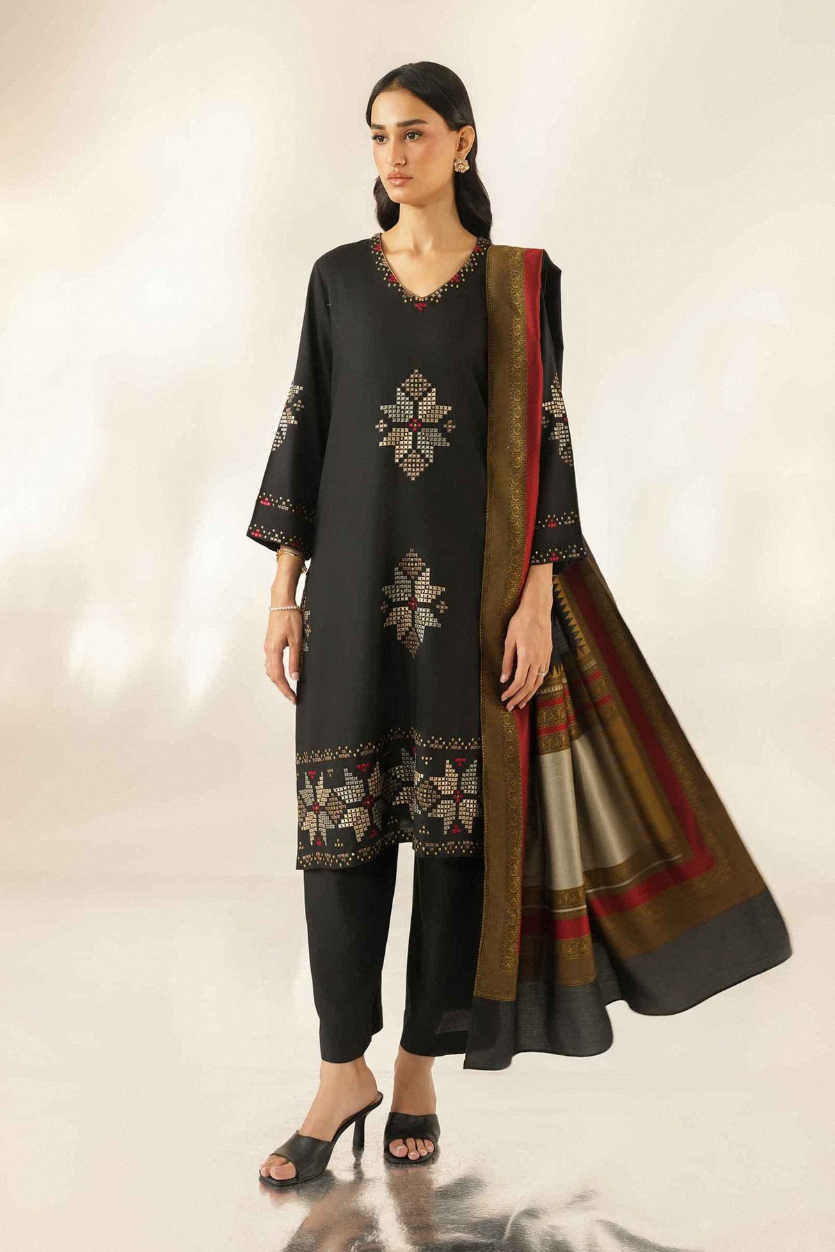 3 Piece - Embroidered Suit - ST3PE-LUXE26WV3-47 for Women - Pret Collection | Nishat | Shop Online 