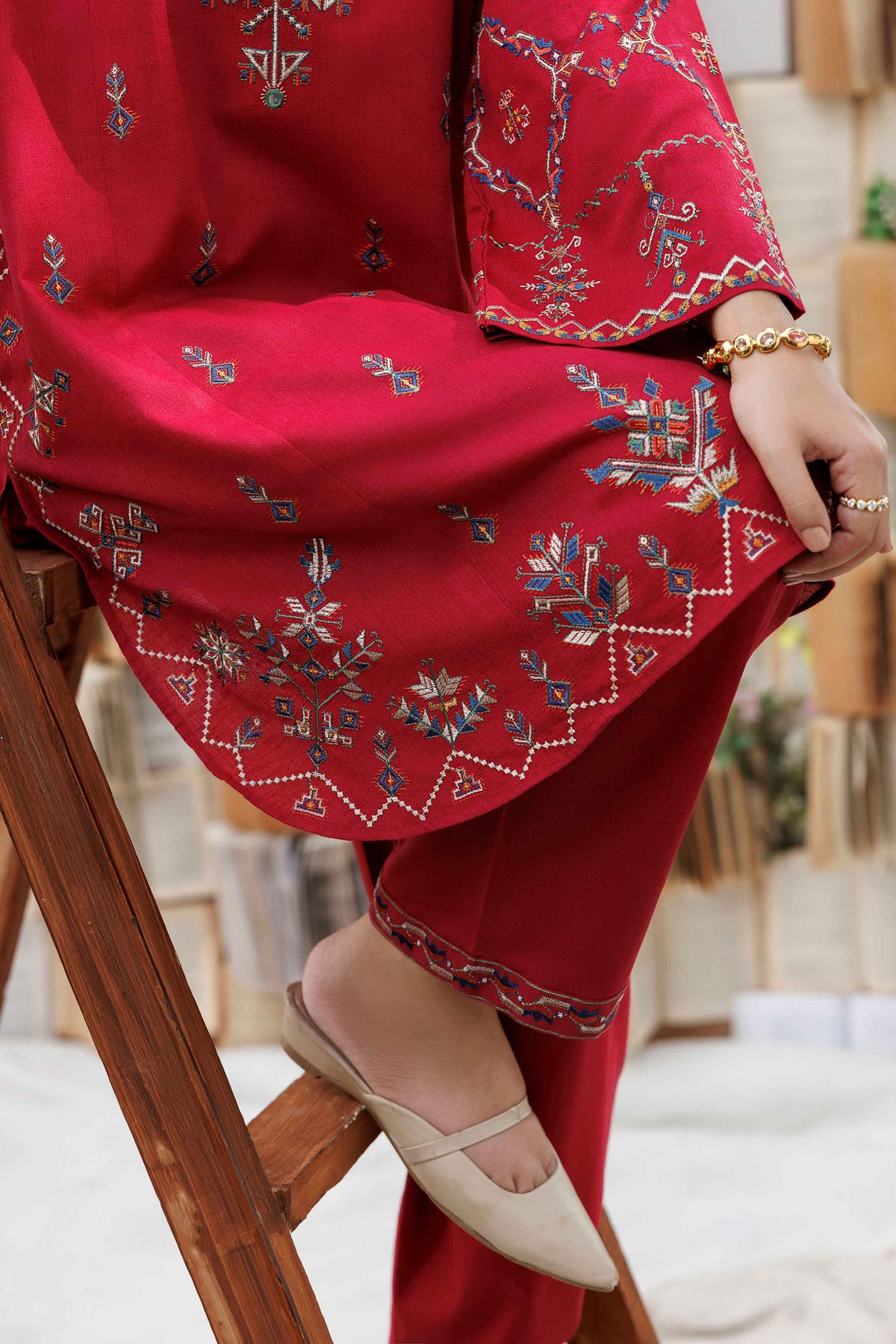 3 Piece - Embroidered Suit - ST3PE-PRET26WV2-30 for Women - Pret Collection | Nishat | Shop Online 