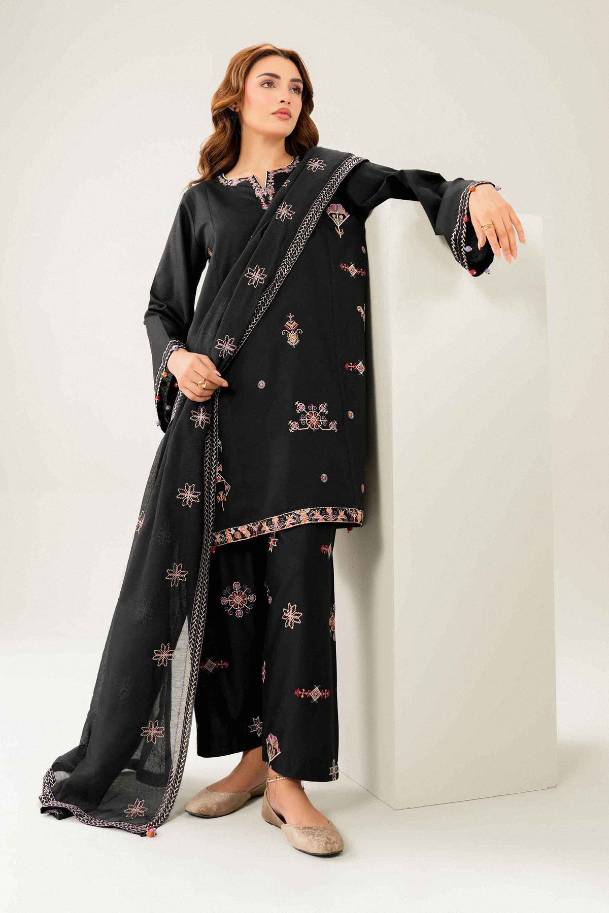 3 Piece - Embroidered Suit - ST3PE-PRET26WV2-32  for Women - Pret Collection | Nishat | Shop Online
