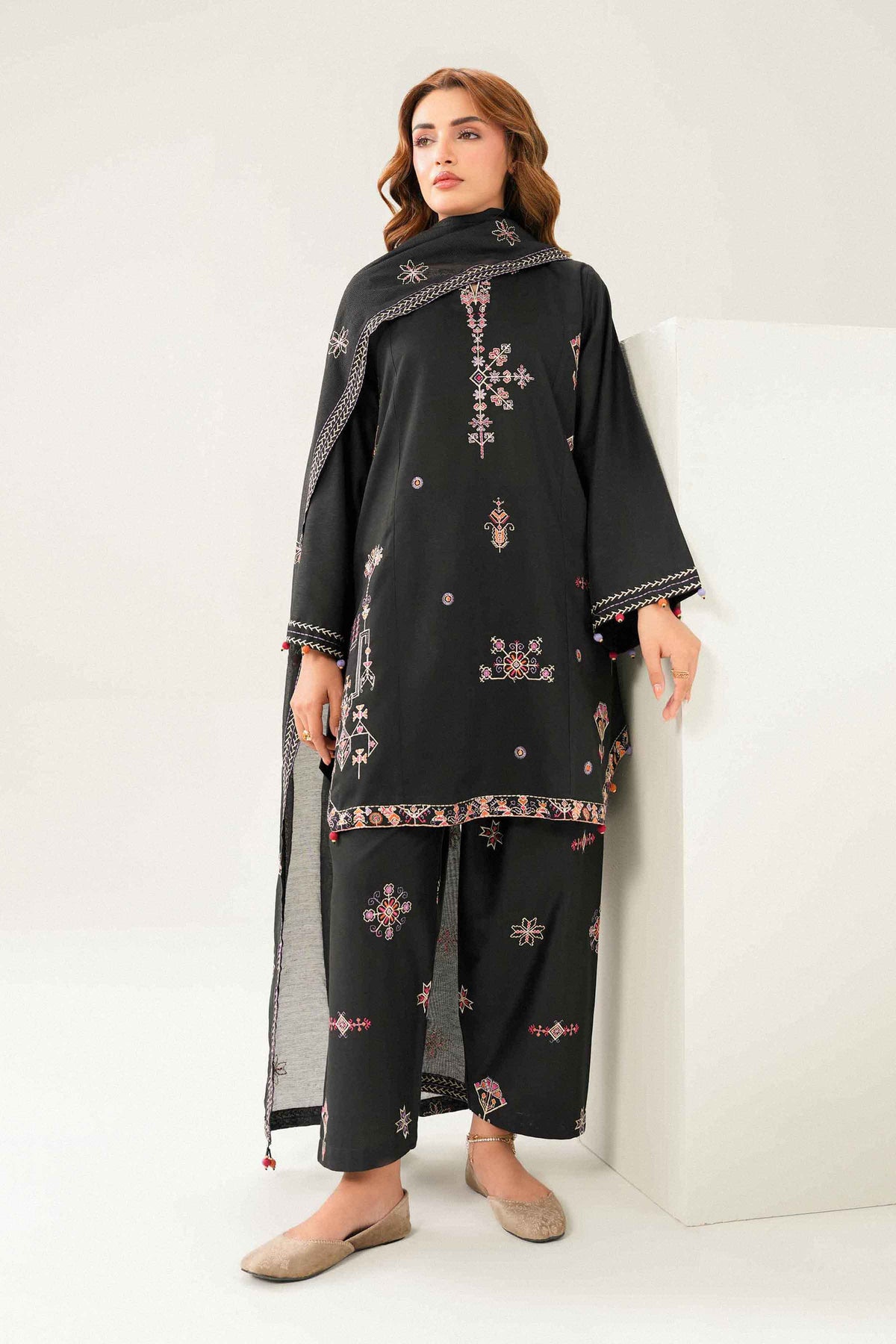 3 Piece - Embroidered Suit - ST3PE-PRET26WV2-32  for Women - Pret Collection | Nishat | Shop Online