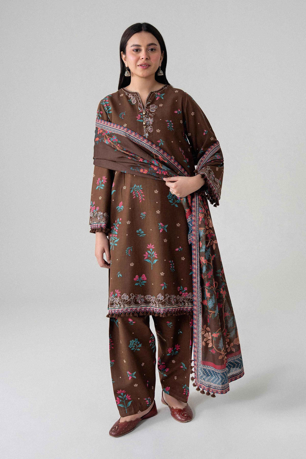 3 Piece - Digital Printed Embroidered Suit - U3PE-NISHA26WV1-121